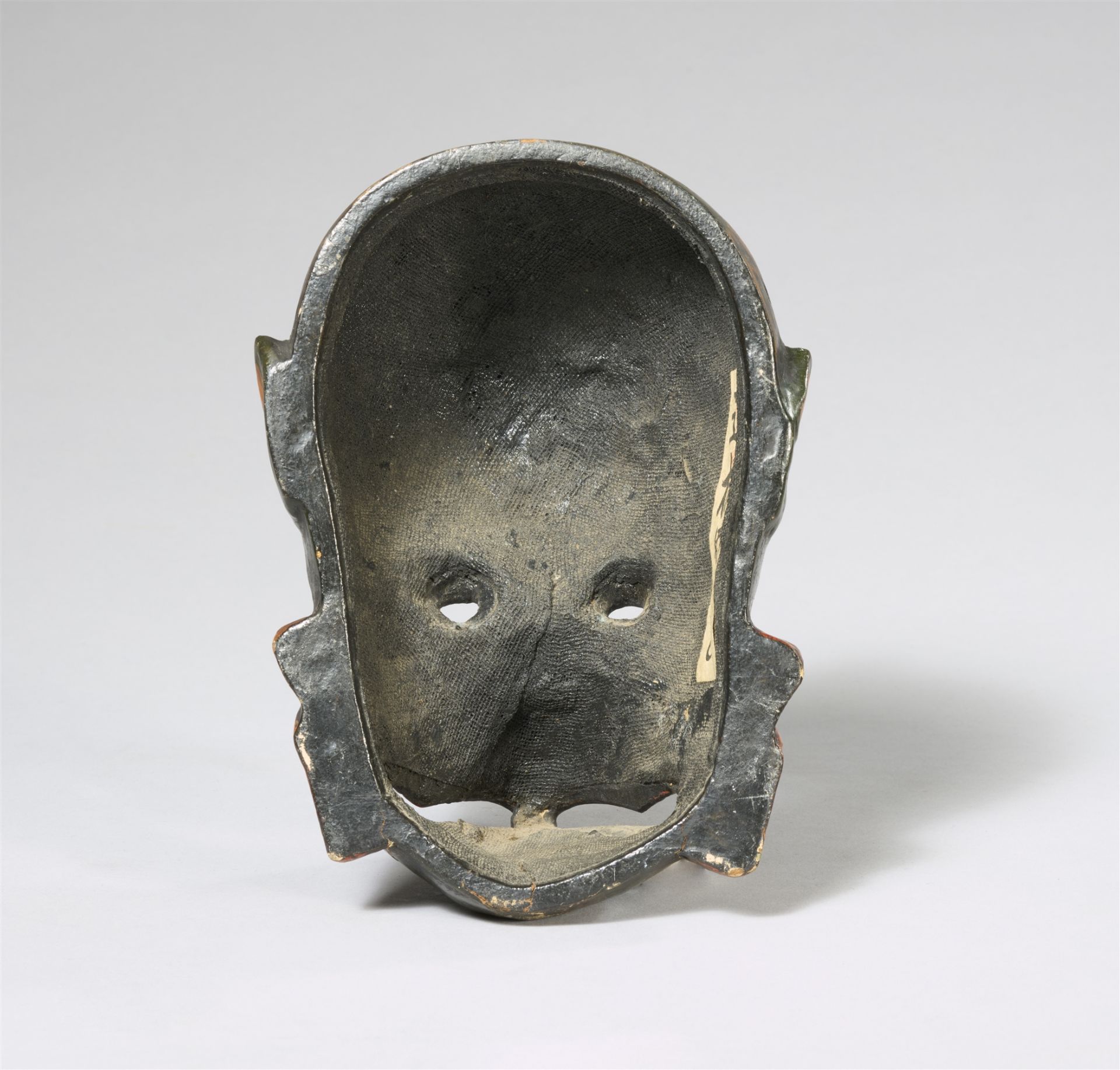 A lacquered wood gigaku mask. Meiji period - Image 3 of 3