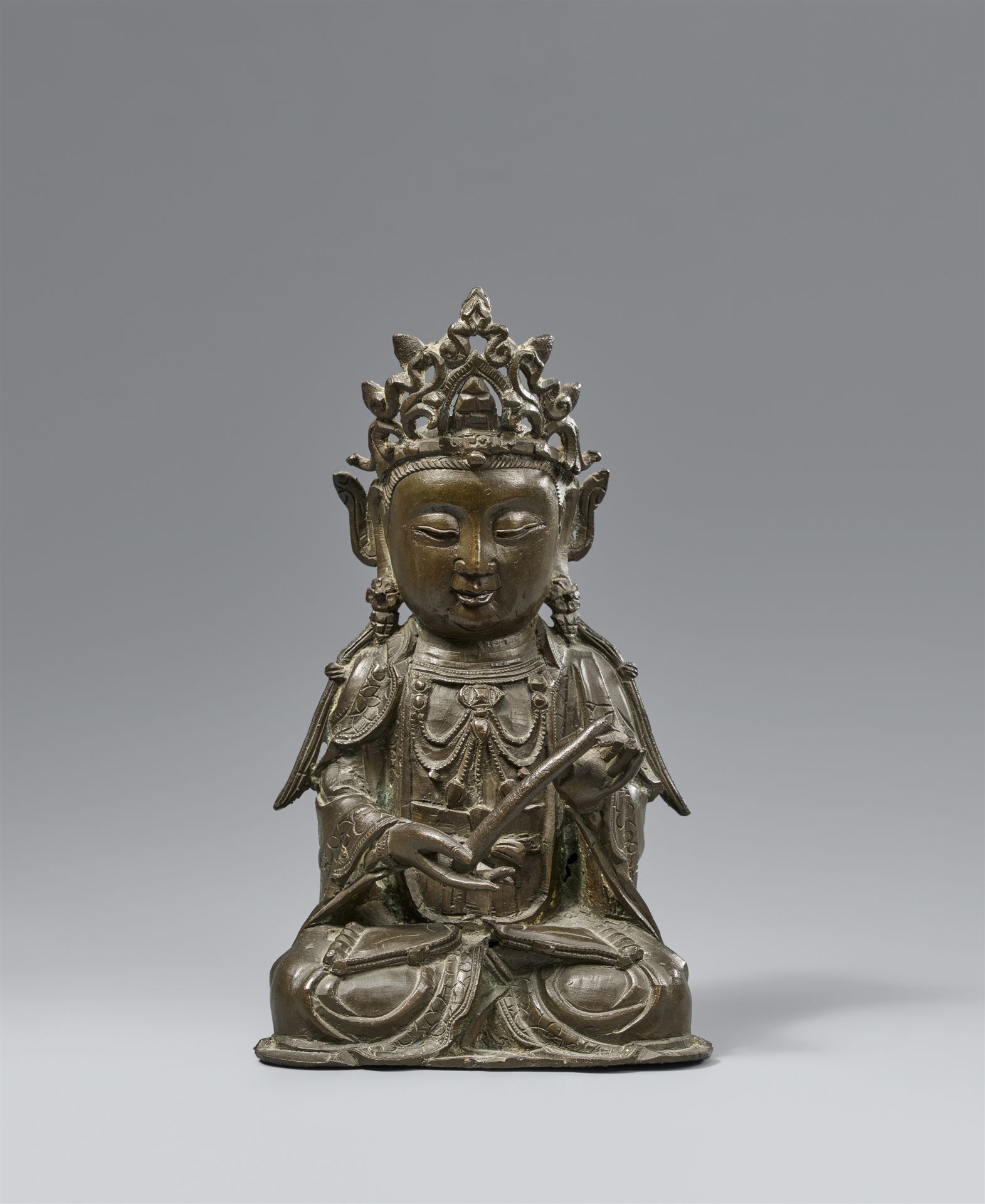 Figur des Guanyin. Bronze. 17./18. Jh.