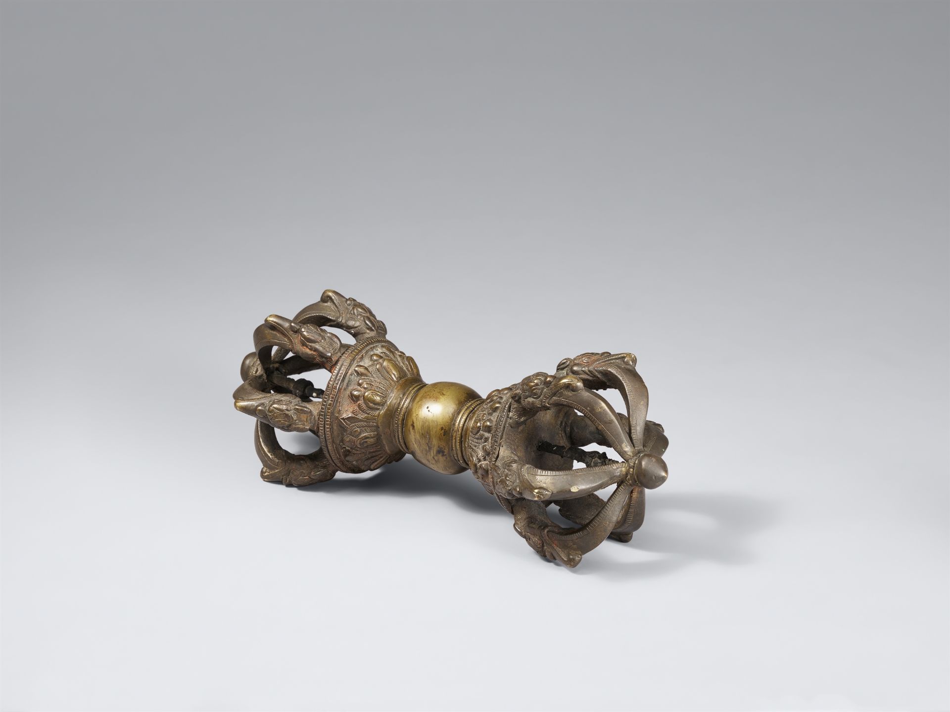 A large bronze vajra. Sino-Tibetan, 18th/19th century