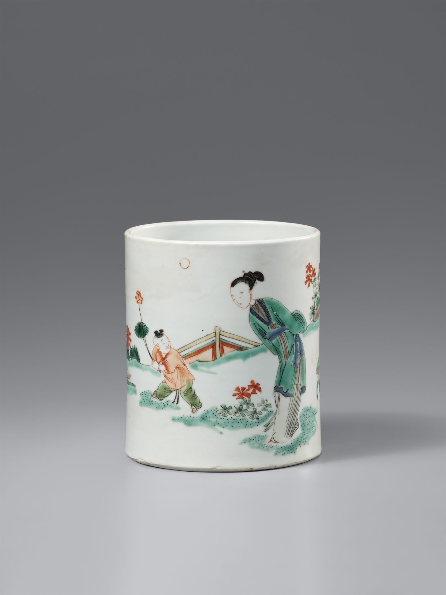 A famille verte brushpot (bitong). Qing dynasty (1644-1911)