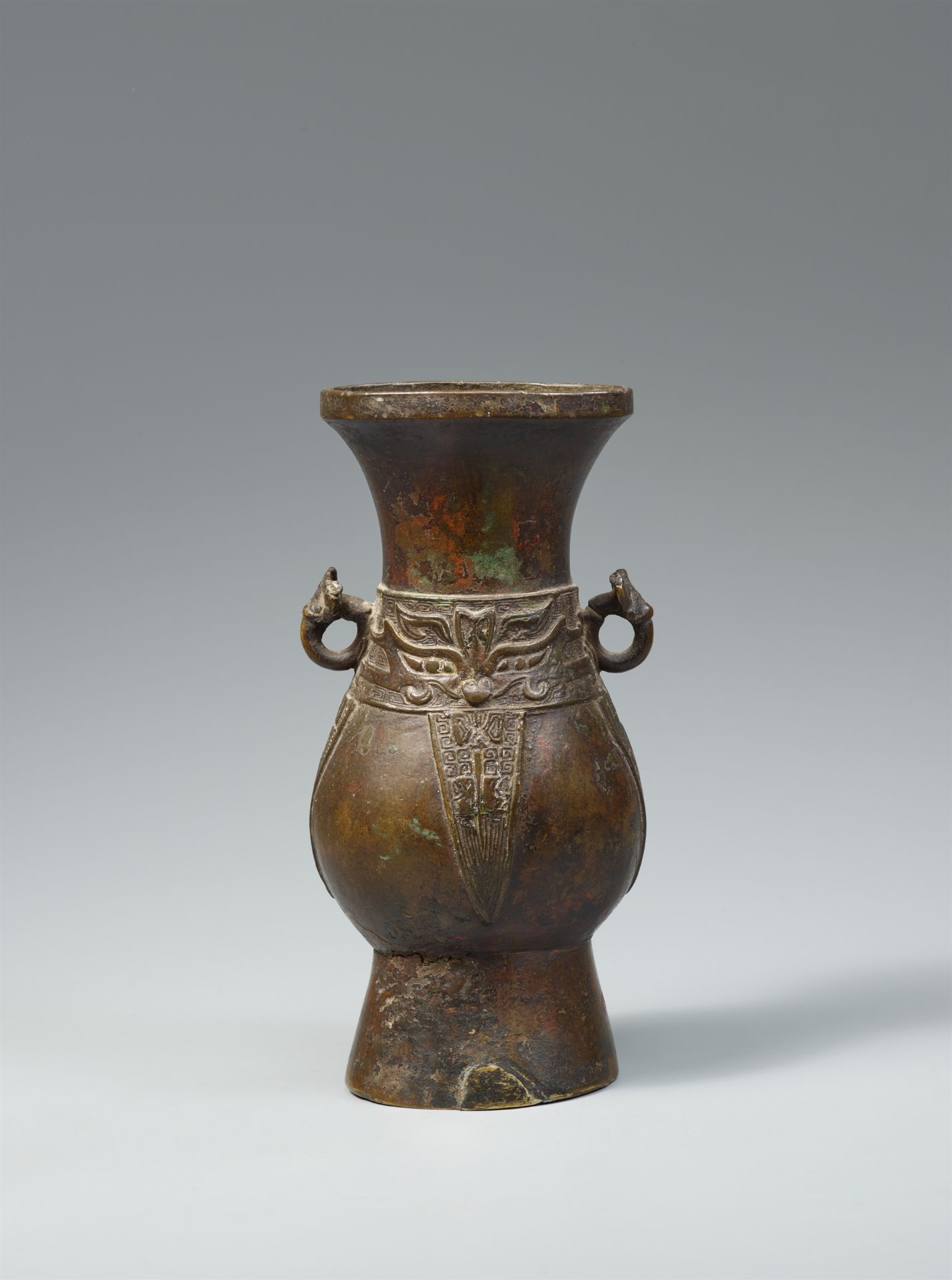 A small bronze vase. Ming dynasty - Image 2 of 2