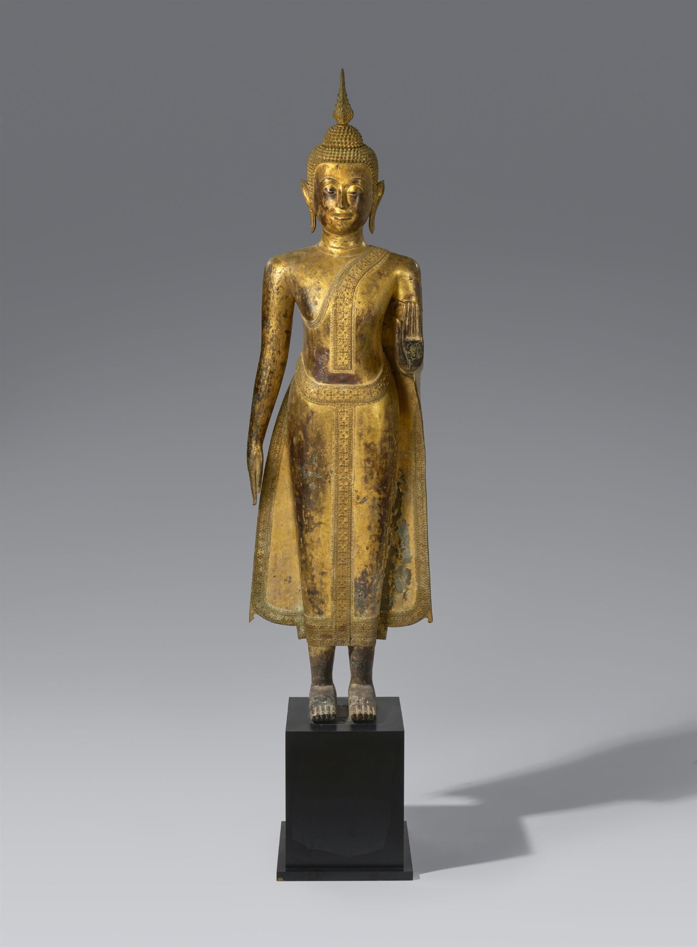 Sehr große Figur eines Buddha. Bronze, vergoldet. Thailand. Ratanakosin. Frühes 19. Jh.
