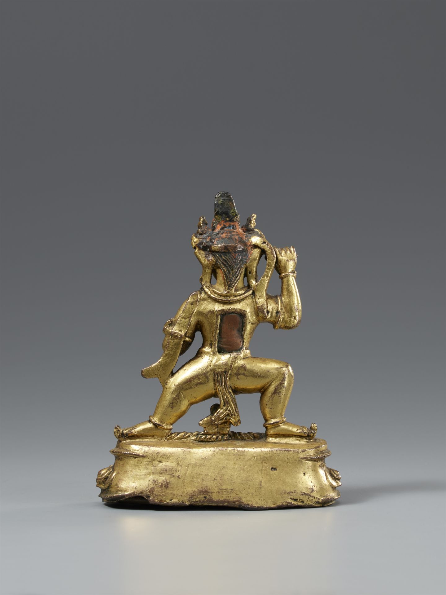 Bhutadamara-Vajrapani. Vergoldete Bronze mit wenig Kaltbemalung. Tibet, 18./18. Jh. - Bild 2 aus 2