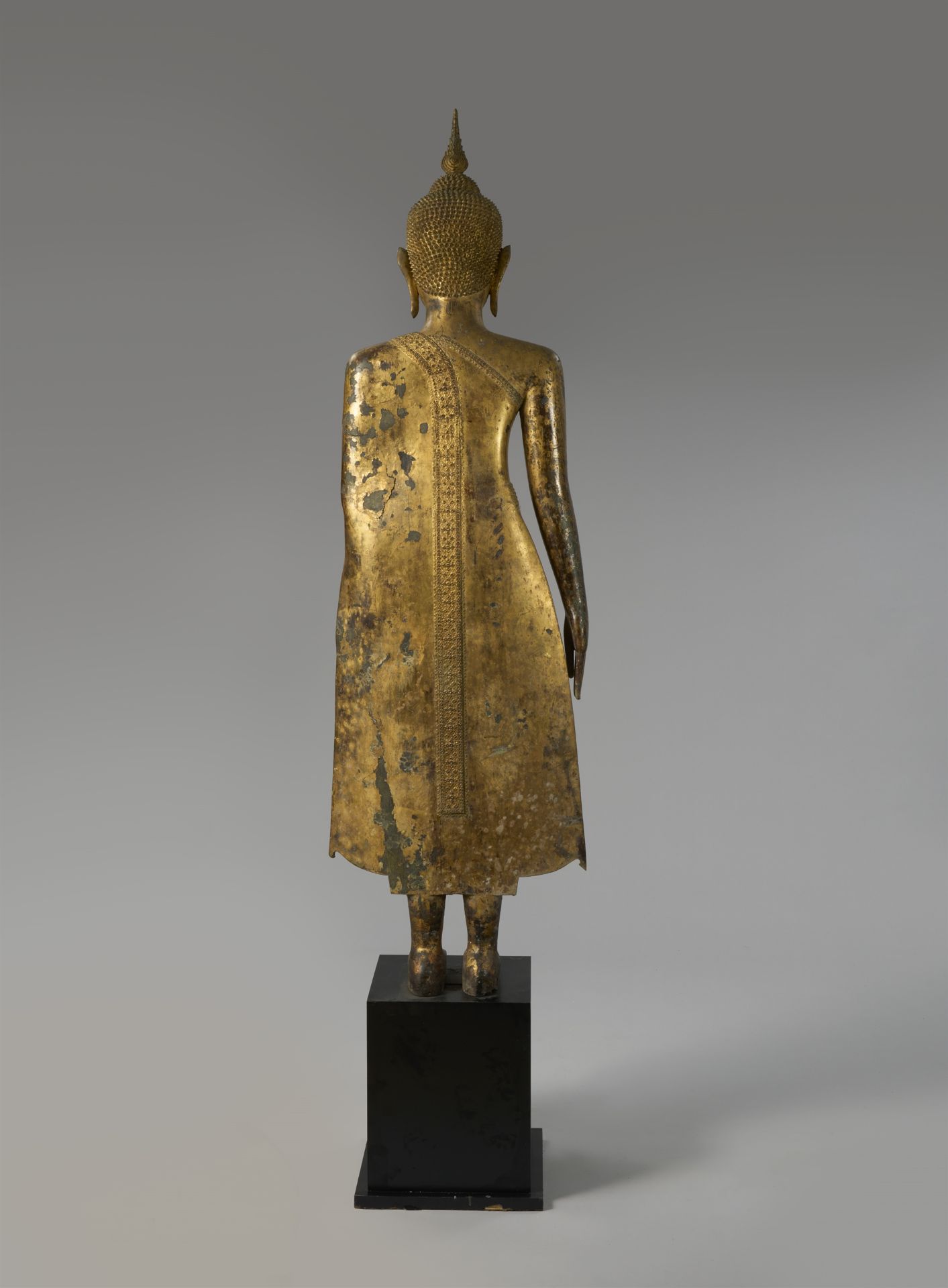 Sehr große Figur eines Buddha. Bronze, vergoldet. Thailand. Ratanakosin. Frühes 19. Jh. - Bild 2 aus 2