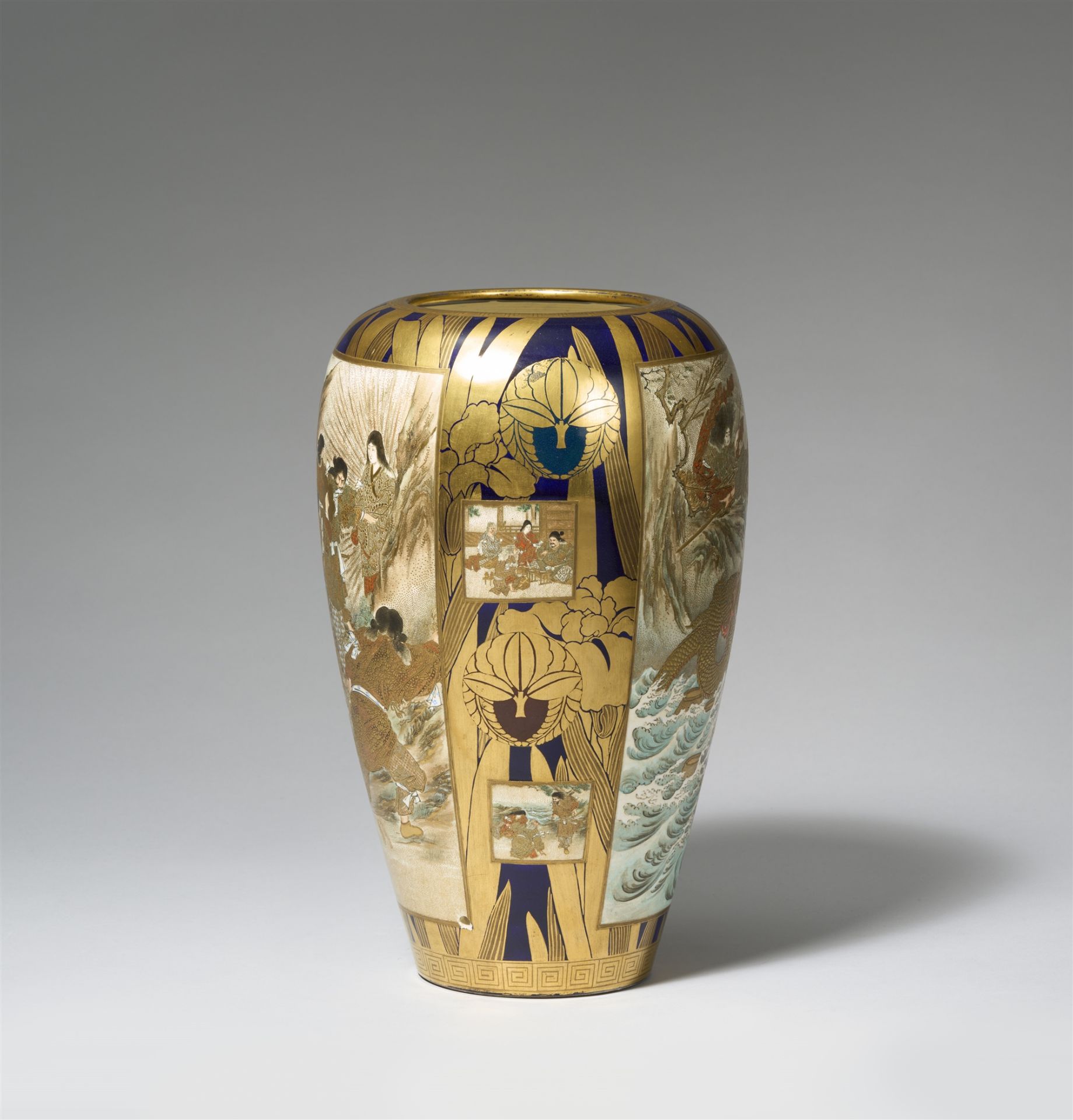 A large Satsuma vase. Late 19th century - Image 5 of 5