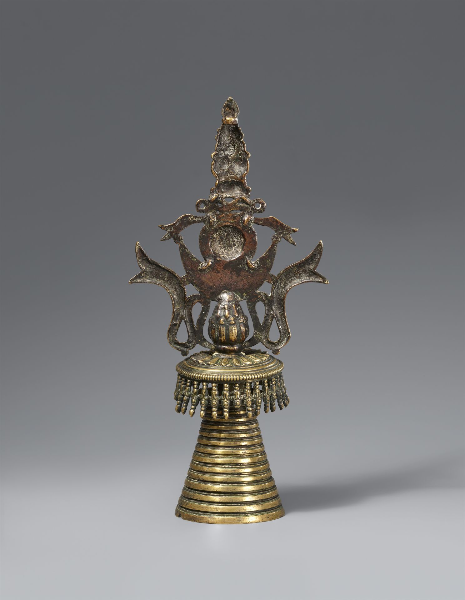A reliquary bronze stupa (upper part). Tibet, 14th century - Image 2 of 2