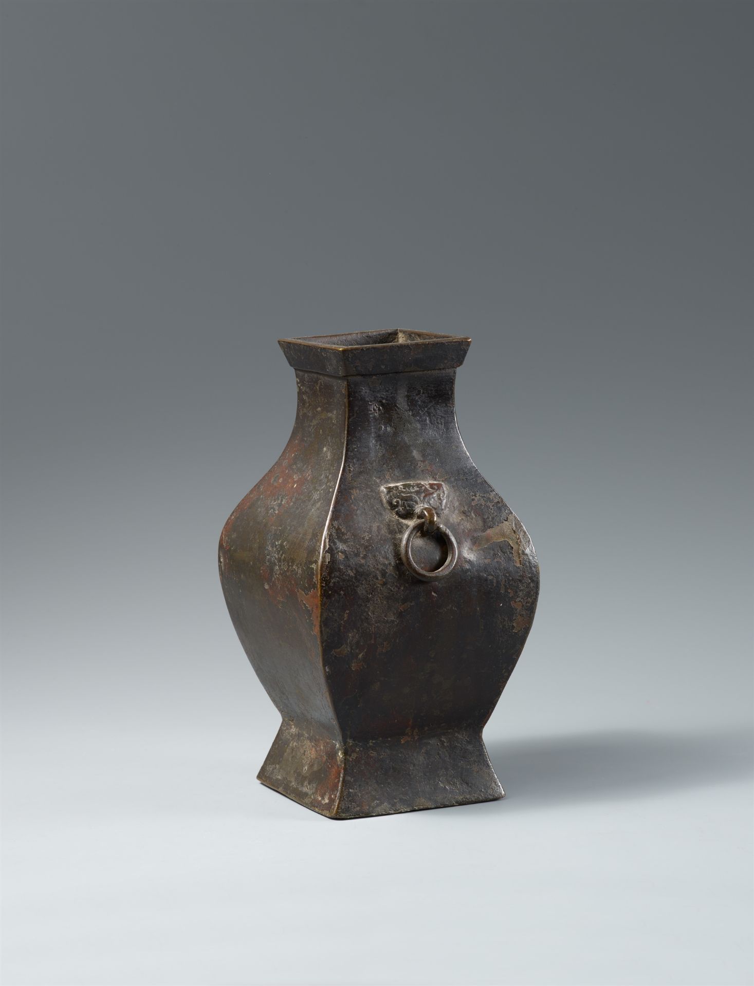 Vase. Bronze Song-/Yuan-Zeit - Bild 3 aus 4