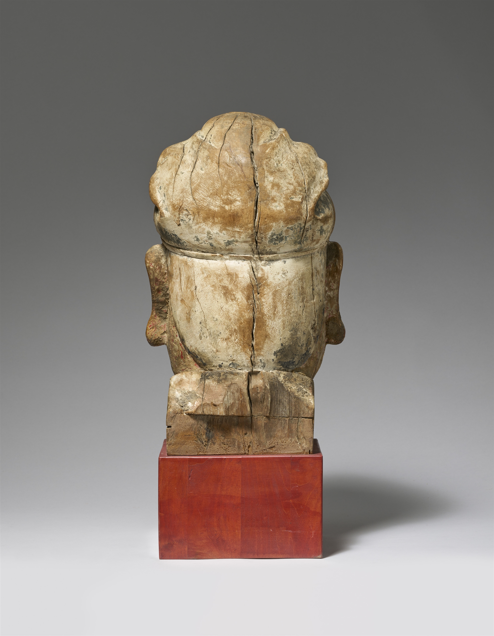 A monumental polychromed wood head of Guandi. Yuan dynasty - Image 2 of 2