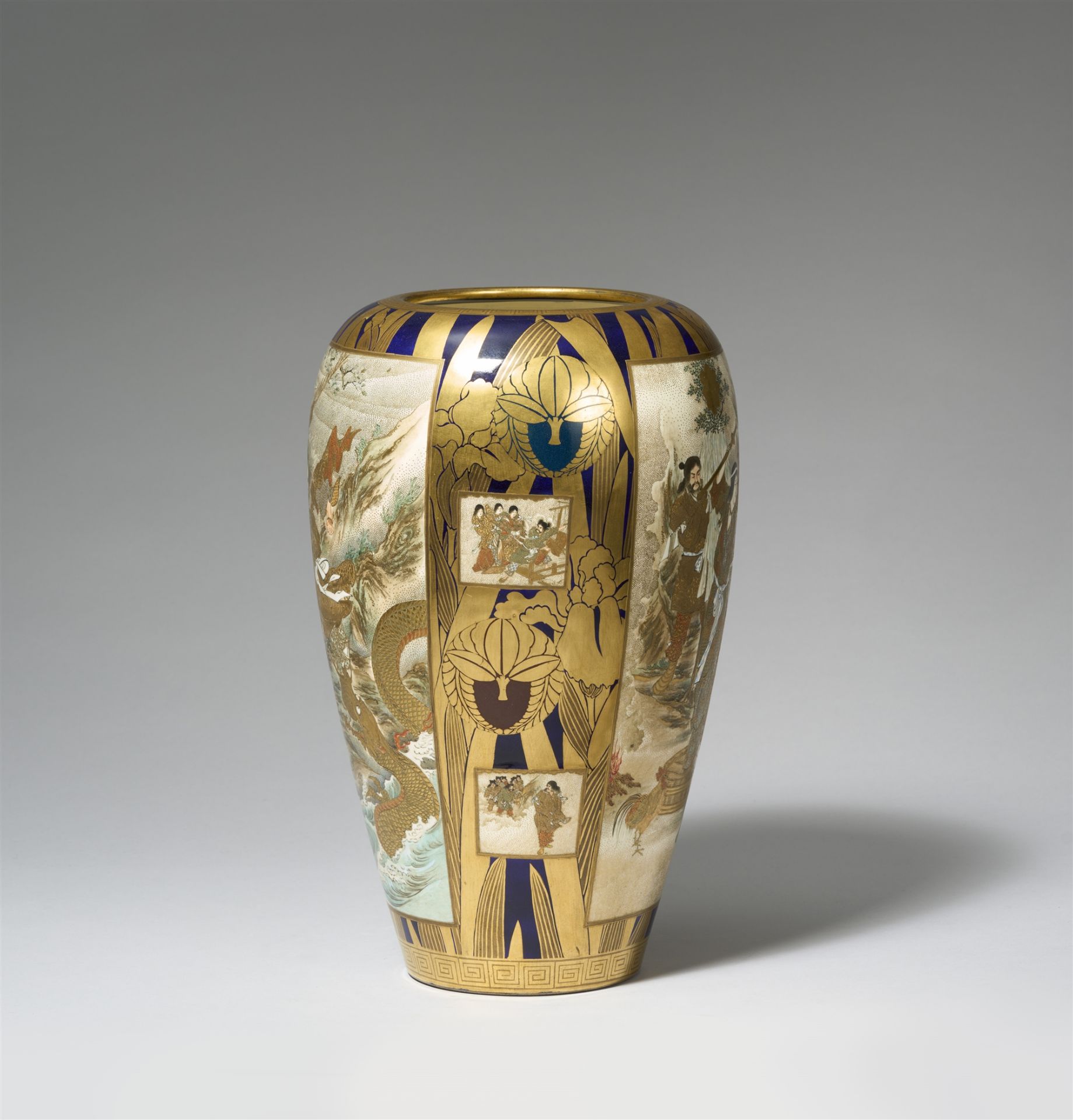 A large Satsuma vase. Late 19th century - Image 3 of 5