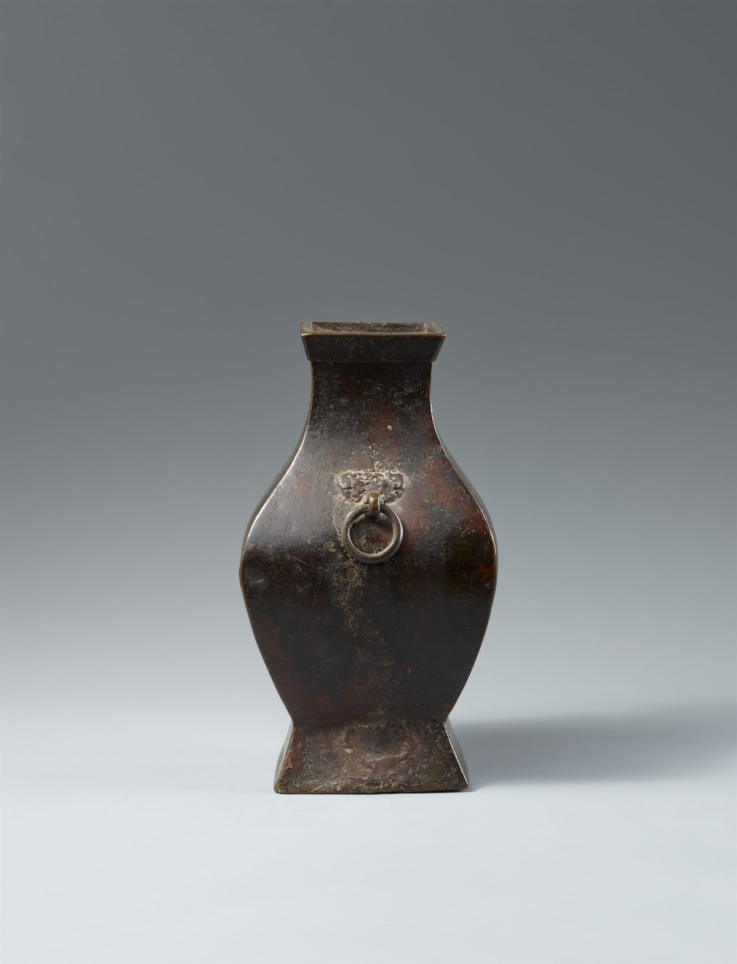 Vase. Bronze Song-/Yuan-Zeit - Bild 2 aus 4