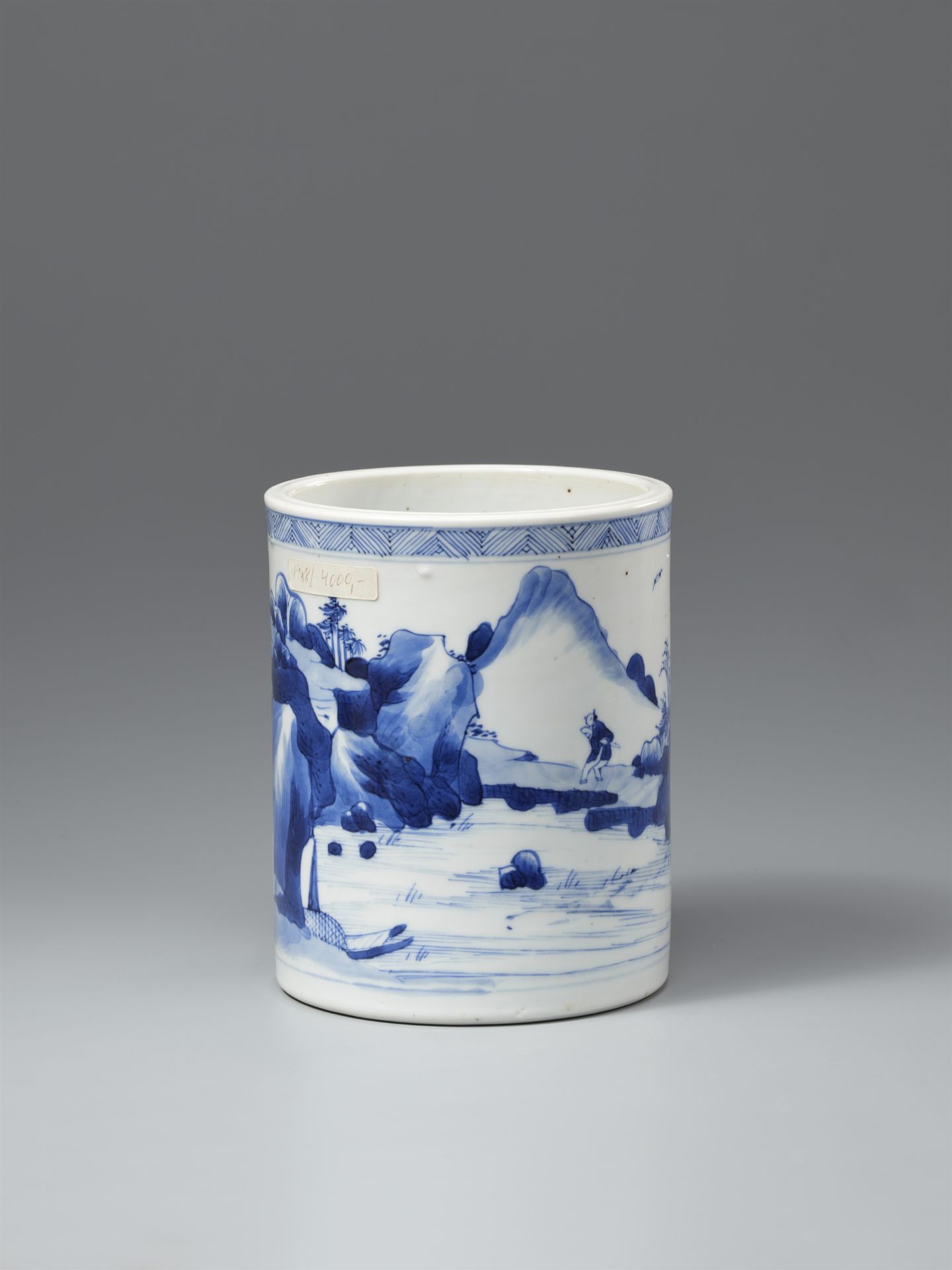 Blau-weißer Pinselbecher (bitong). Kangxi-Periode (1662–1722),  - Bild 2 aus 4