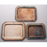 Set consisting of three visit cards metal trays