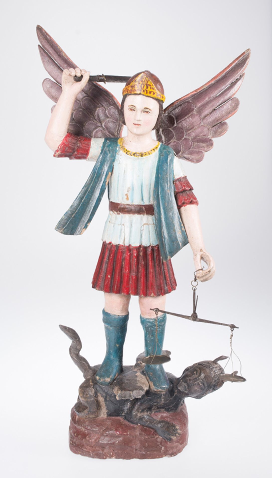 "Angel". Carved and polychromed wooden sculpture. Guarani School. Paraguay. 18th century. - Image 3 of 9