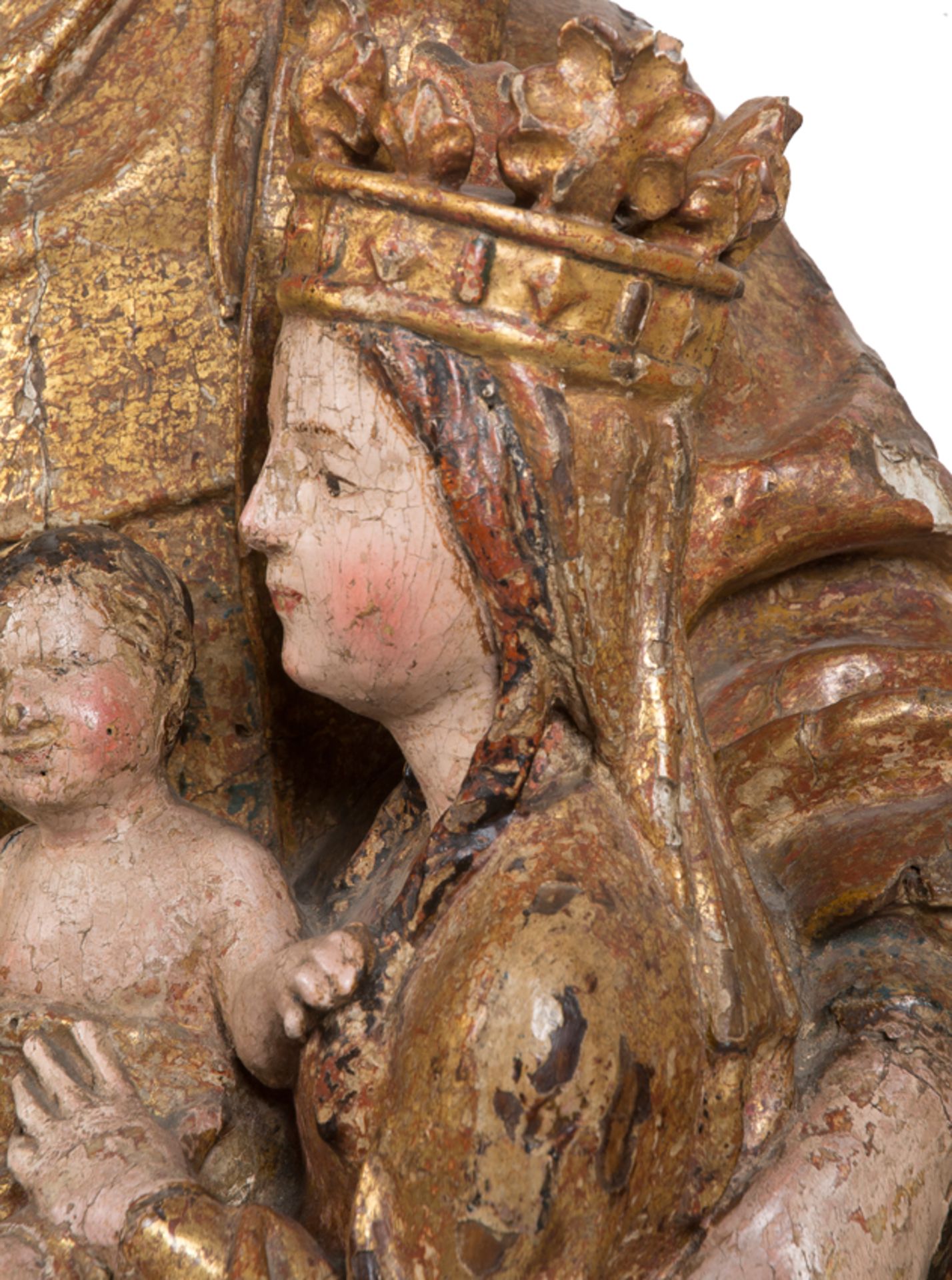"Saint Anne, the Virgin Mary and the Christ Child". Carved, polychromed and gilded wooden sculpture. - Bild 9 aus 12