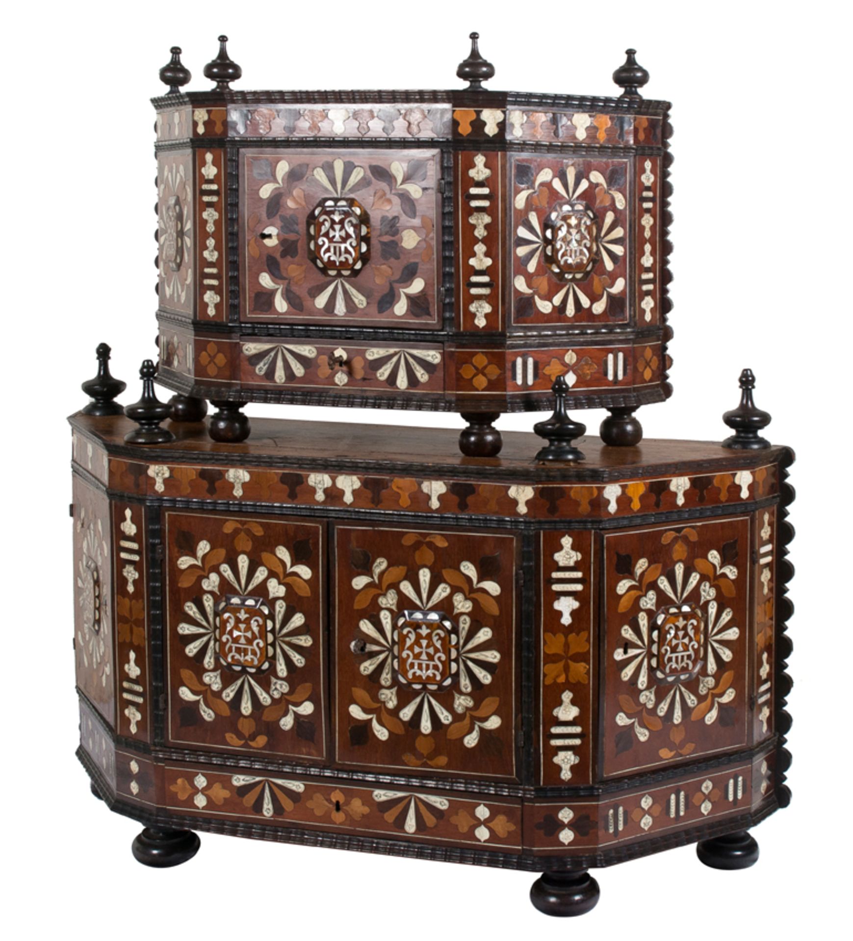 Imposing writing cabinet set with its "contador". Lima. Viceroyalty of Peru. 18th century. - Bild 2 aus 9