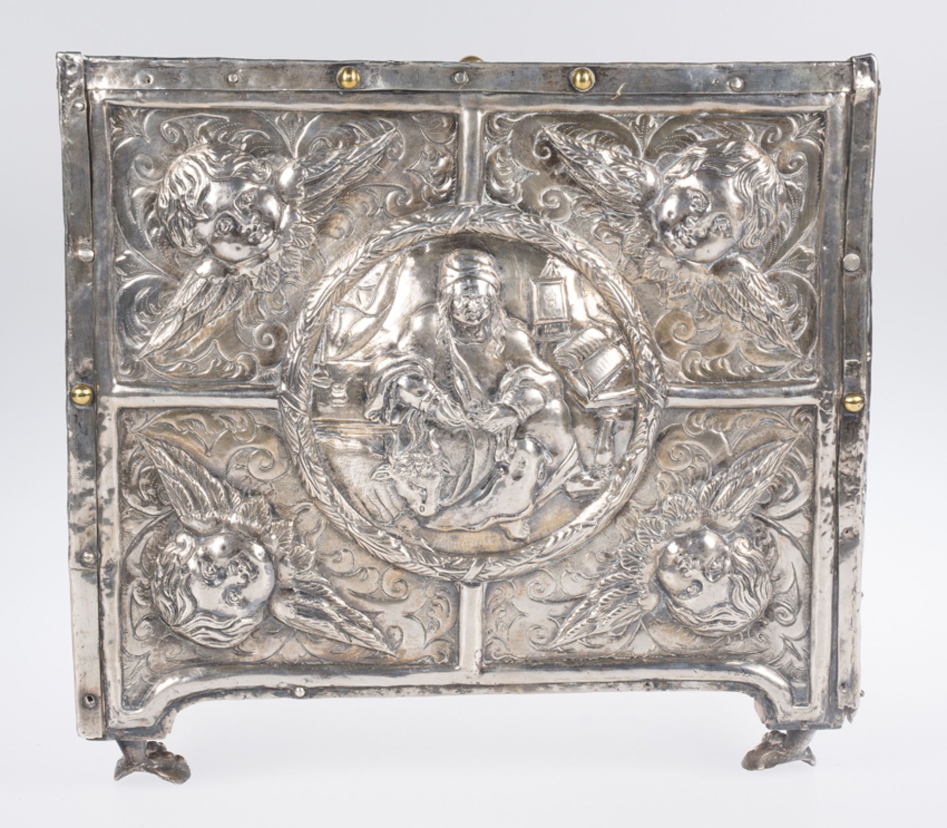 Embossed silver covered wooden lectern. Colonial School. Mexico. 18th century. - Bild 7 aus 10