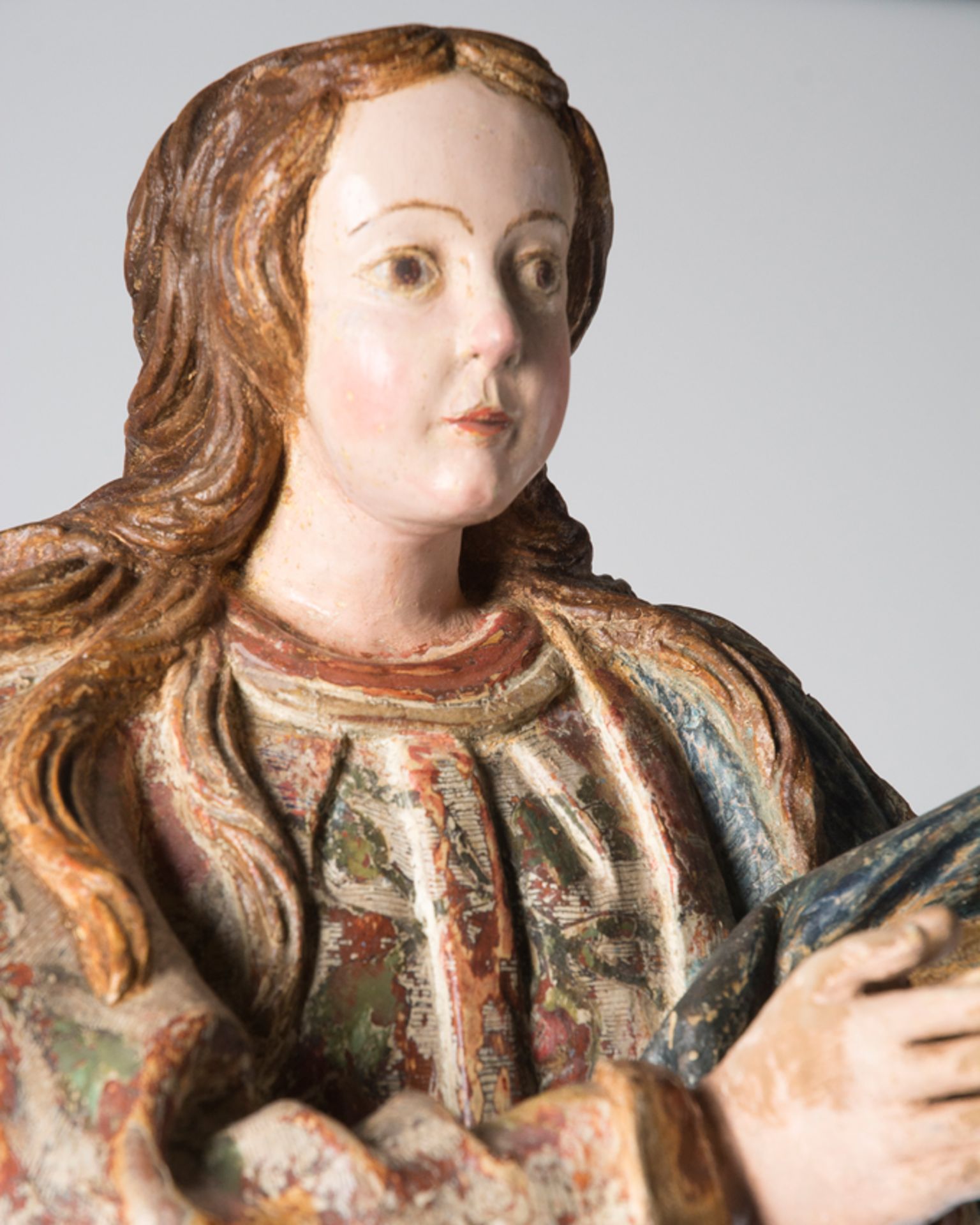 "Our Lady Immaculate". Carved, gilded and polychromed wooden sculpture. Colonial. Mexico. 18th centu - Bild 3 aus 7