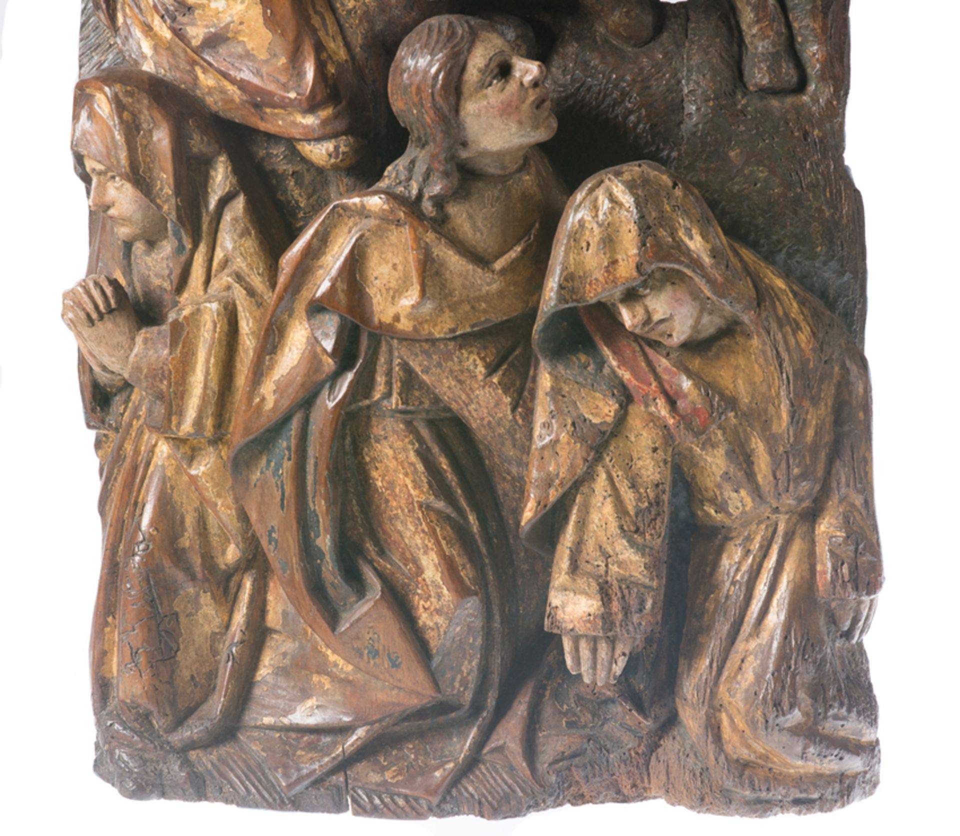 "Scene of the Crucifixion". Magnificent carved and polychromed wooden relief with gilt residue. Antw - Bild 9 aus 21