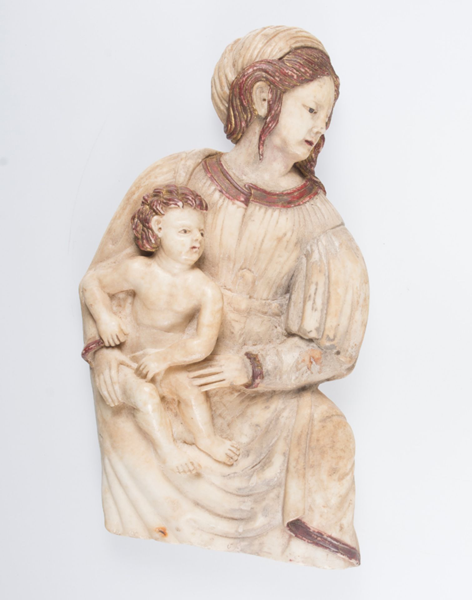 "Madonna and Child". Sculpted marble relief with gilt residue. Gil de Siloé Circle. Burgos. Circa 15