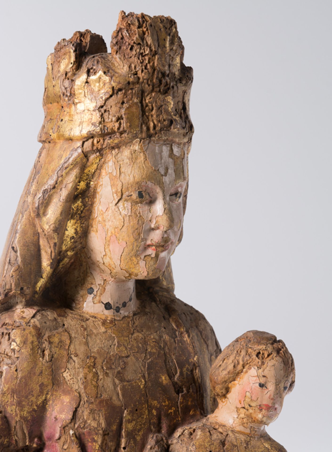 "Seat of Wisdom (Sedes Sapientiae)". Carved, polychromed and gilded wooden sculpture. Basque-Navarra - Bild 8 aus 9