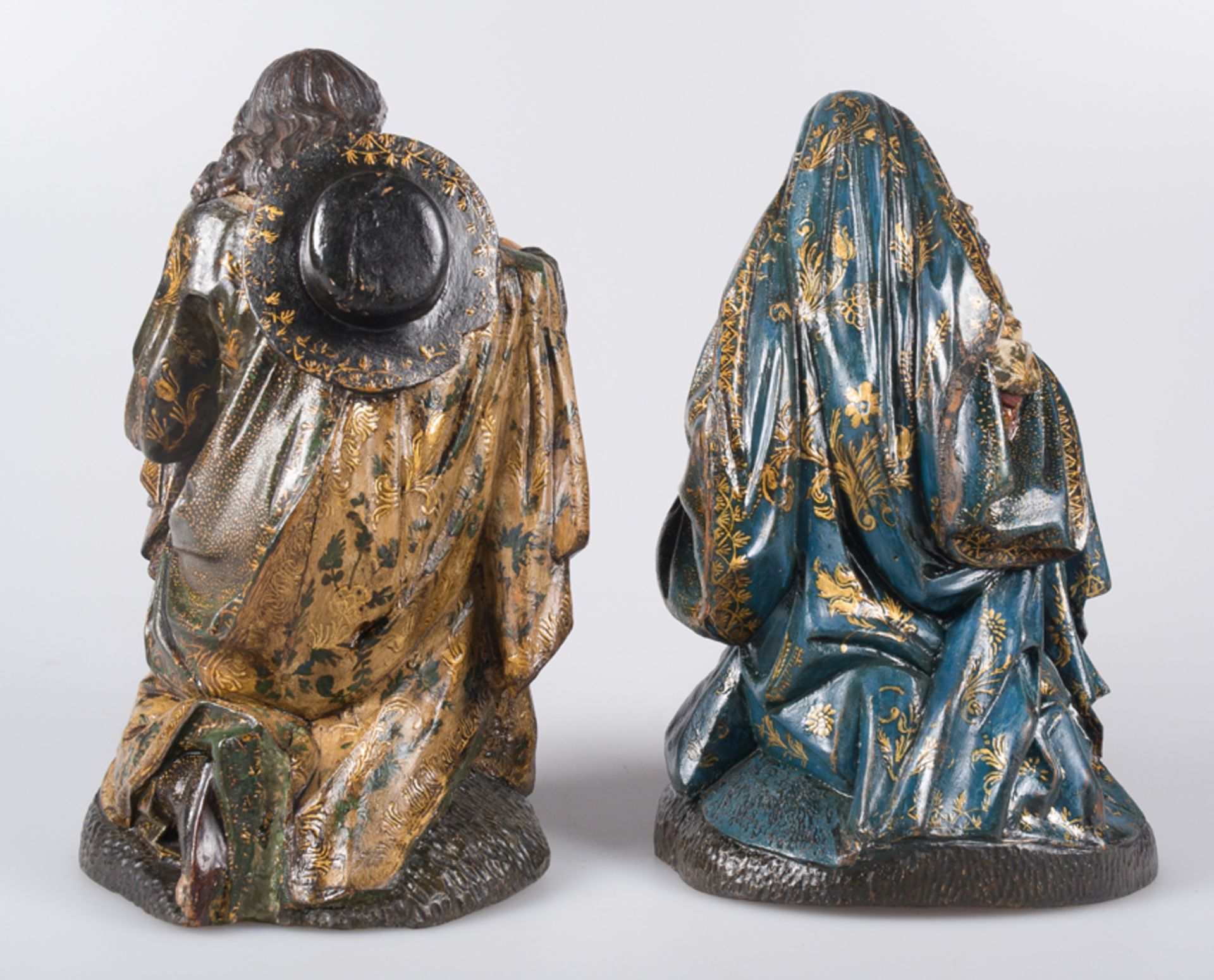 "The Virgin Mary and Saint Joseph". Pair of carved and polychromed wooden sculptures. Quito. 18th c - Bild 12 aus 12