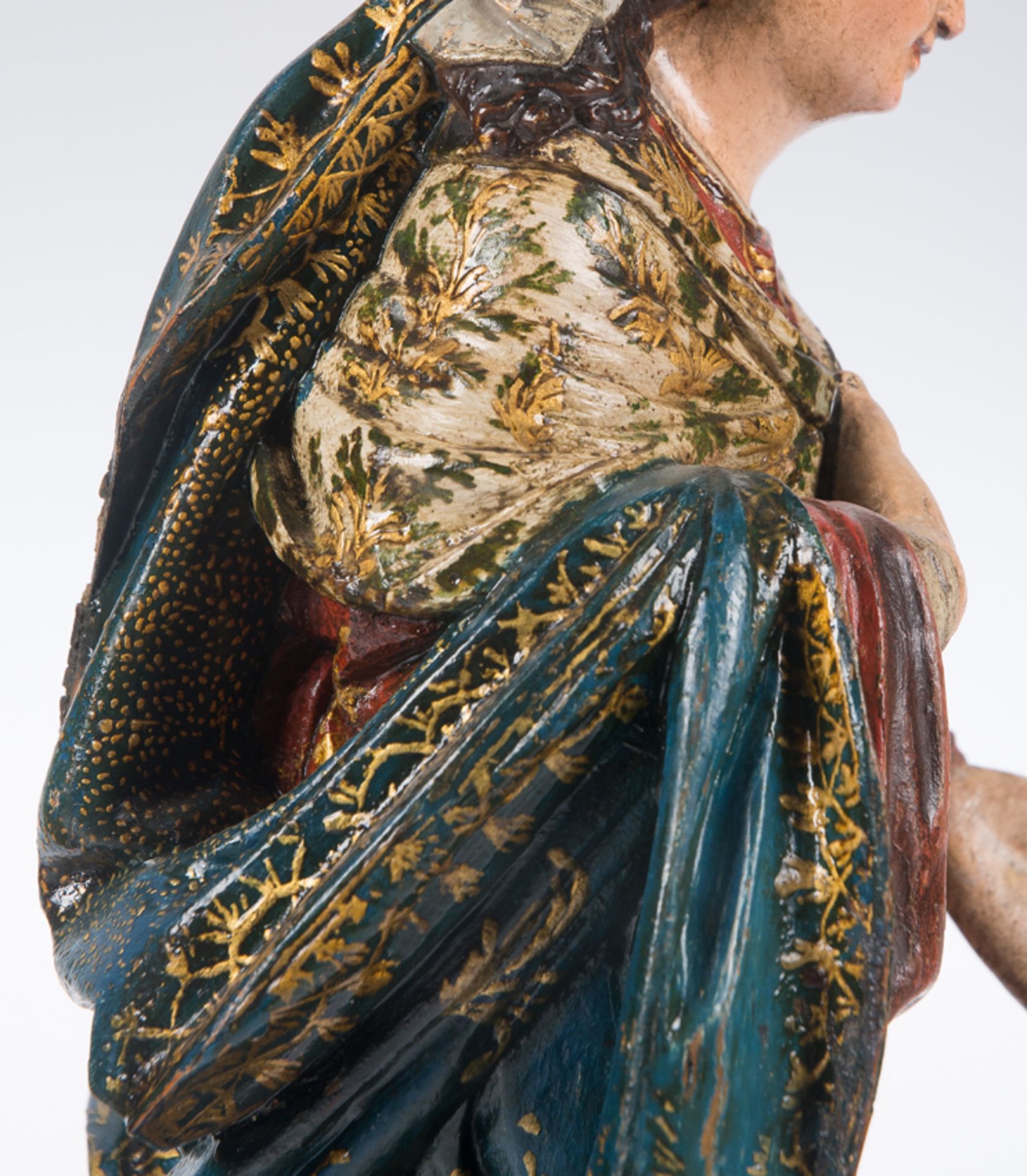 "The Virgin Mary and Saint Joseph". Pair of carved and polychromed wooden sculptures. Quito. 18th c - Bild 8 aus 12