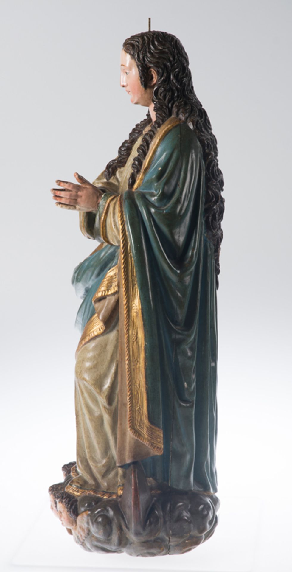 "Our Lady Immaculate". Carved, gilded and polychromed wooden sculpture. Seville or Granada School. C - Bild 9 aus 10