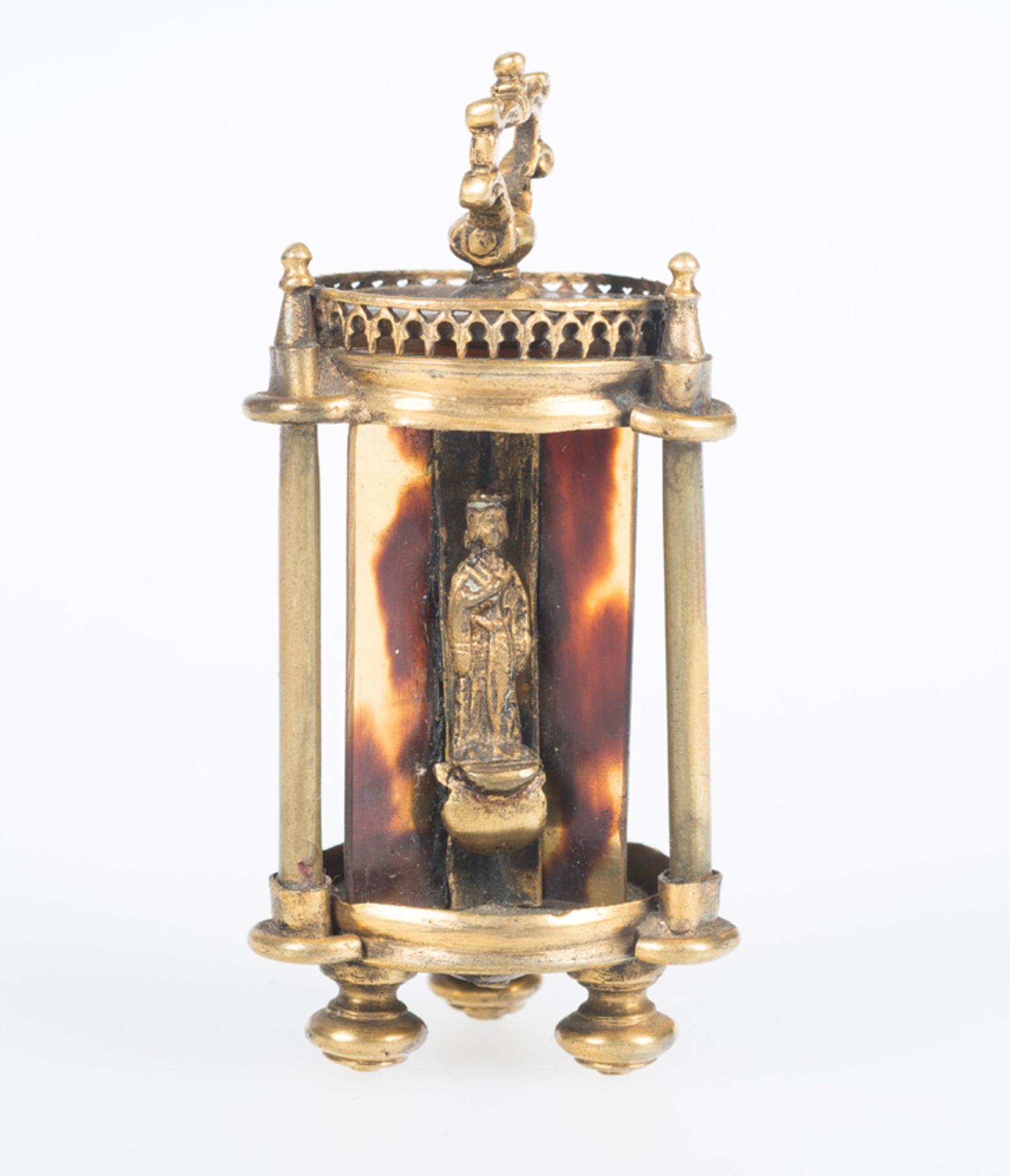 Small gilded bronze and tortoiseshell shrine pendant. Spain or Italy. 16th century. - Image 2 of 6