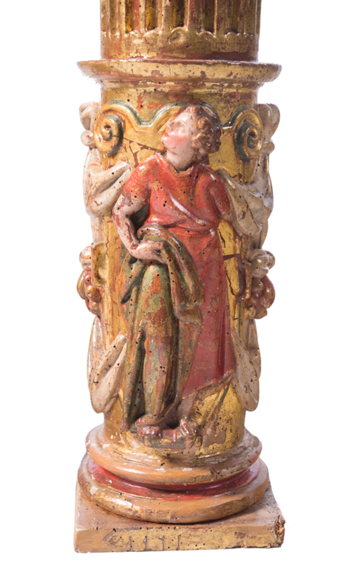 Pair of carved, gilded and polychromed wooden columns with human characters. Castilian School. Renai - Image 10 of 20