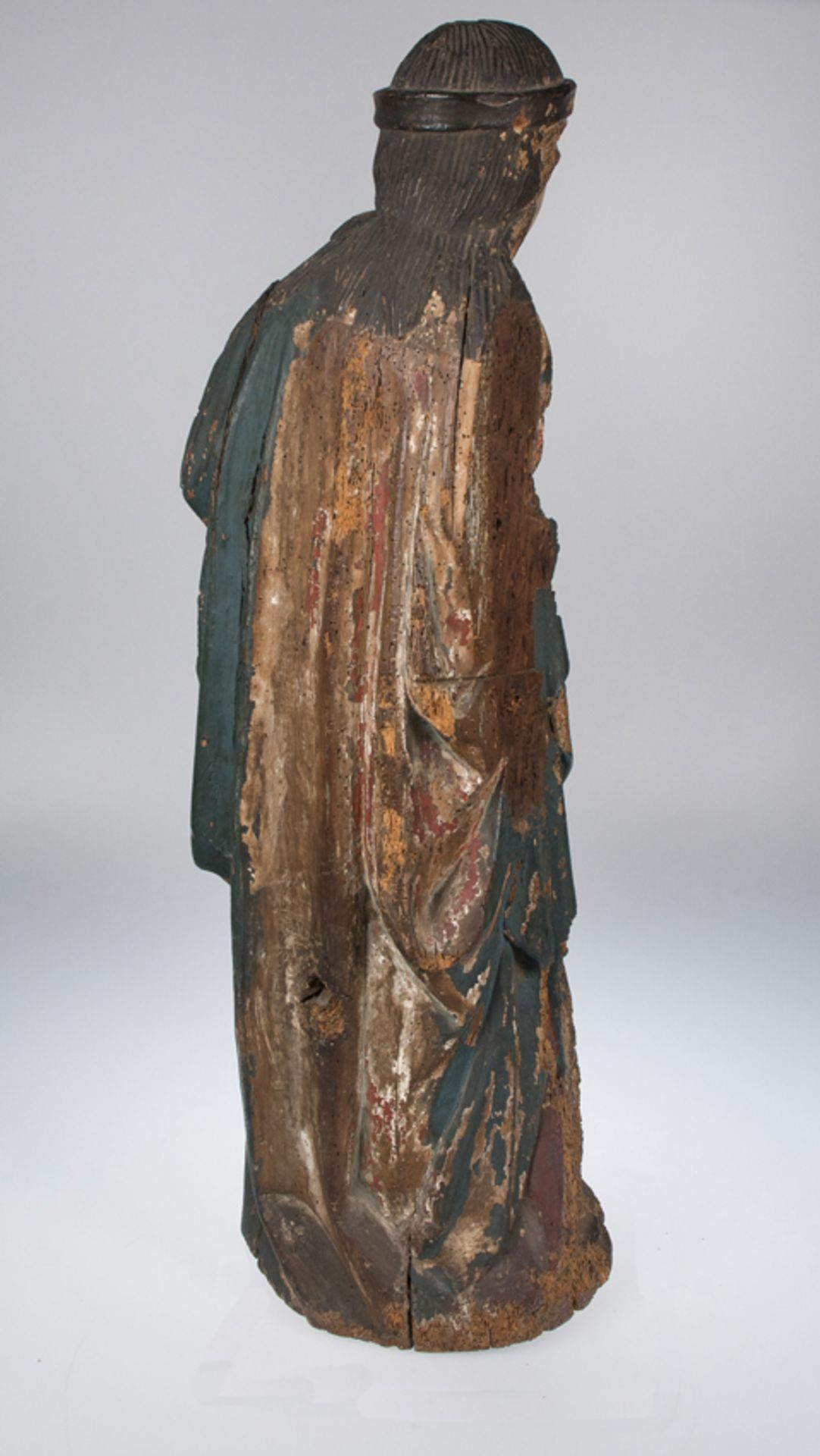 "Madonna and Child". Carved and polychromed wooden sculpture. France. Gothic. 14th century. - Image 5 of 6