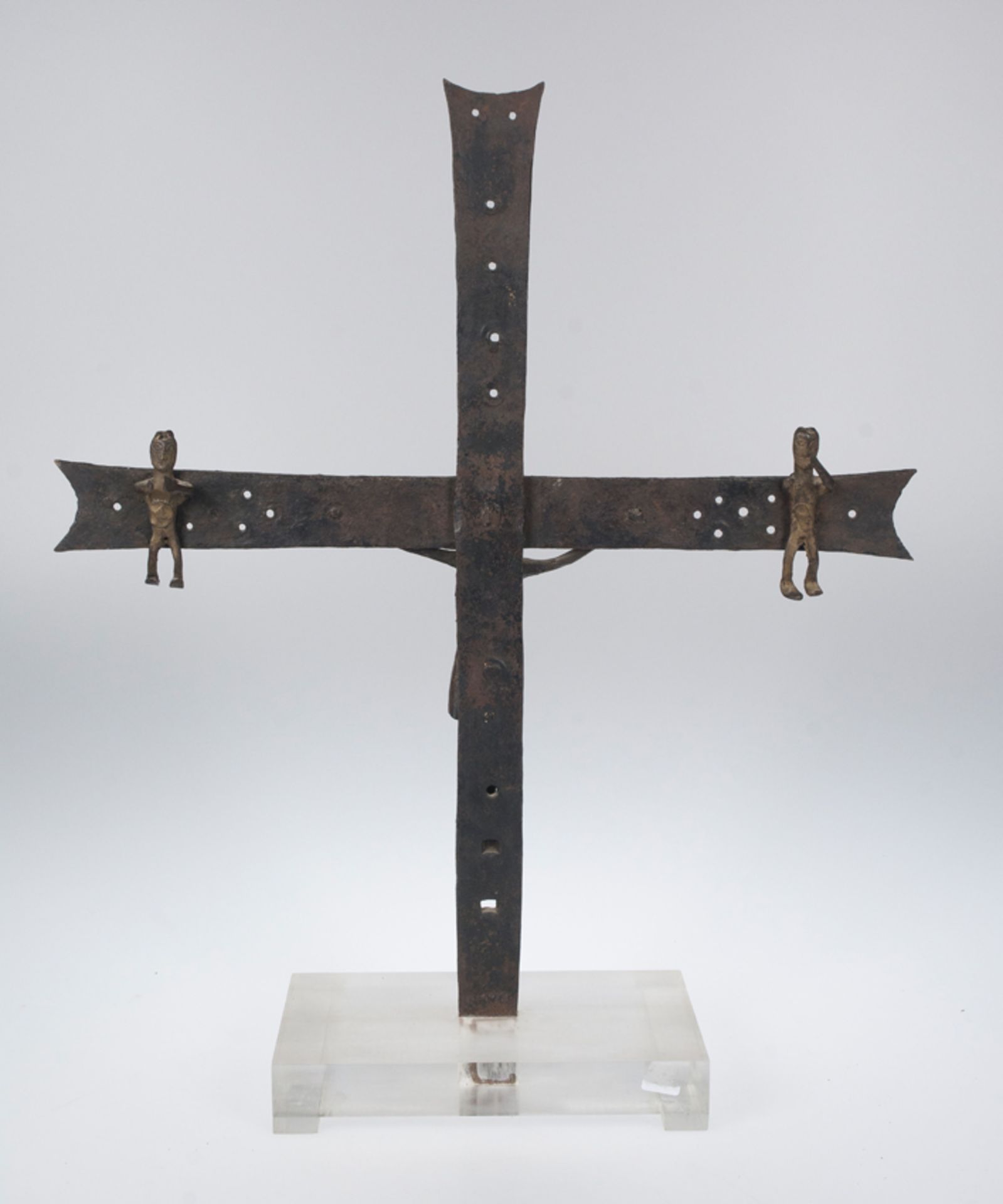 Wrought iron cross. Gothic. 14th century. - Image 3 of 4