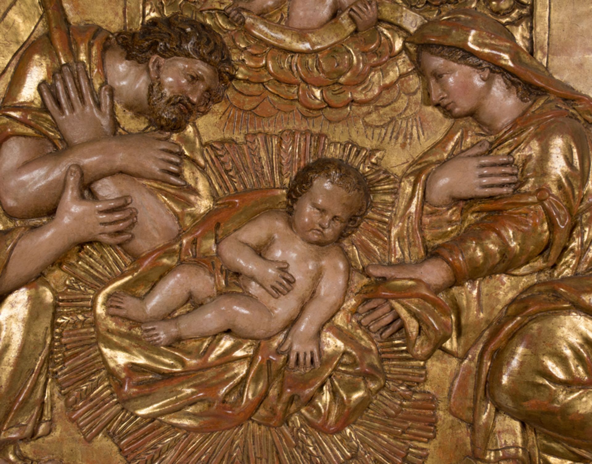 "The adoration of the shepherds". Carved and polychromed wooden relief. Italian School. 16th - 17th - Image 2 of 6