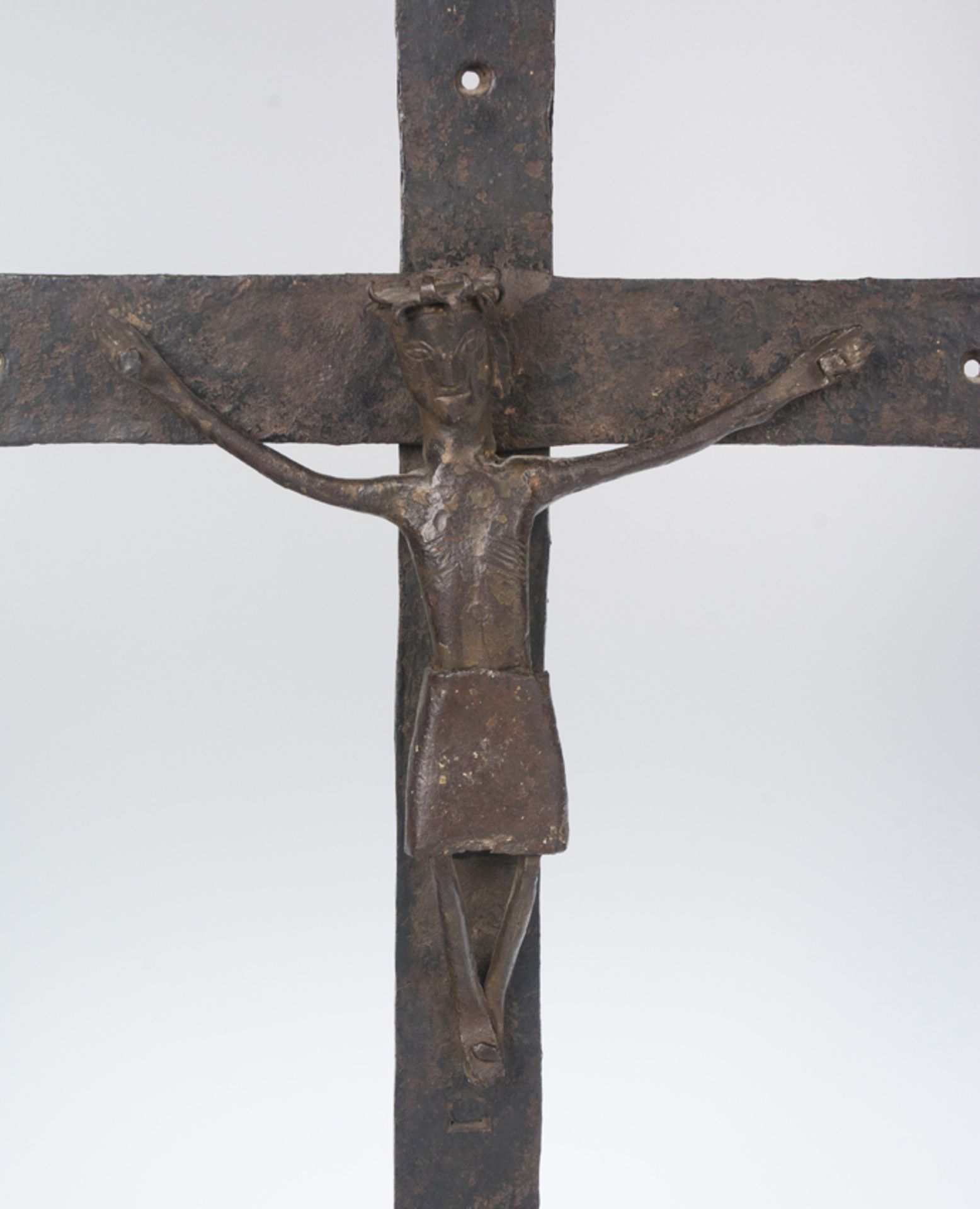 Wrought iron cross. Gothic. 14th century. - Image 2 of 4