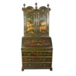 Carved, lacquered and gilded wooden cabinet with Chinese-style decoration England. 19th century.