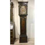 Carved, lacquered and gilded wall clock with "chinoiserie" decoration. Early 20th century.