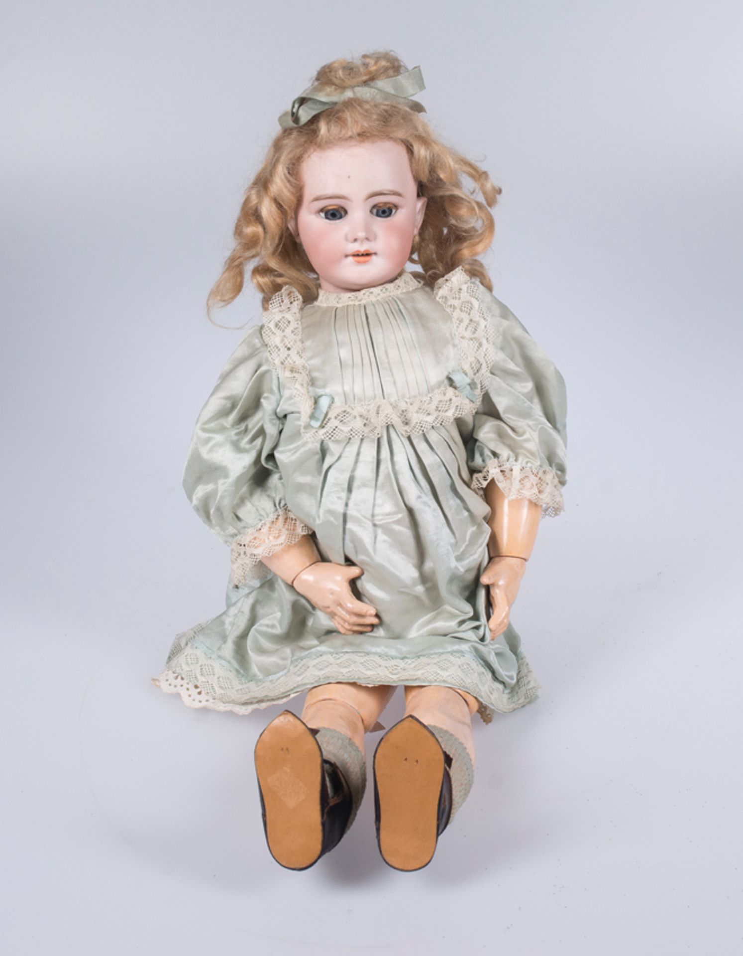 Doll. DEP. France. Circa 1900.