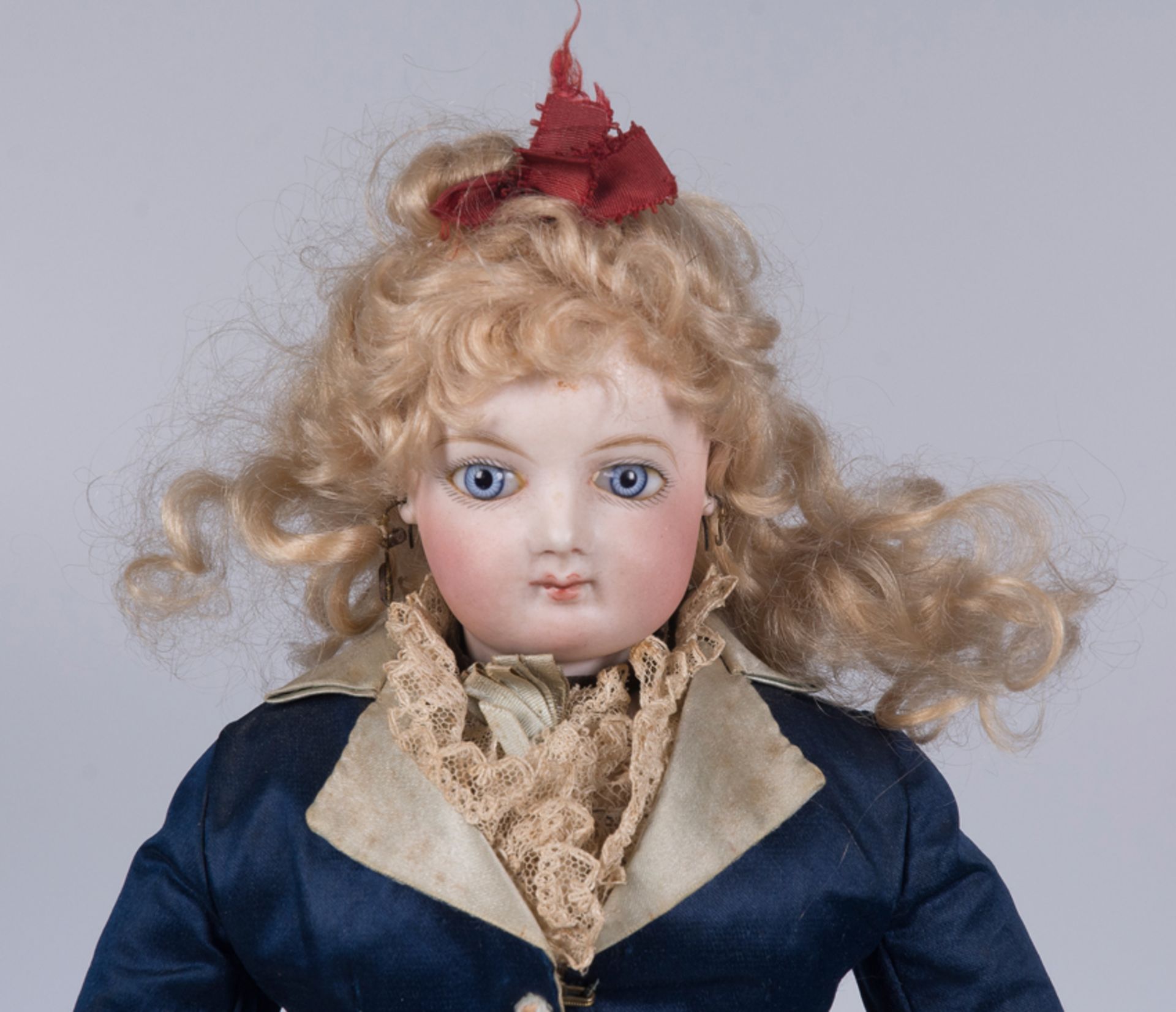 "Poupée a la mode" Doll. France. Circa 1860 - 1930. - Image 2 of 2