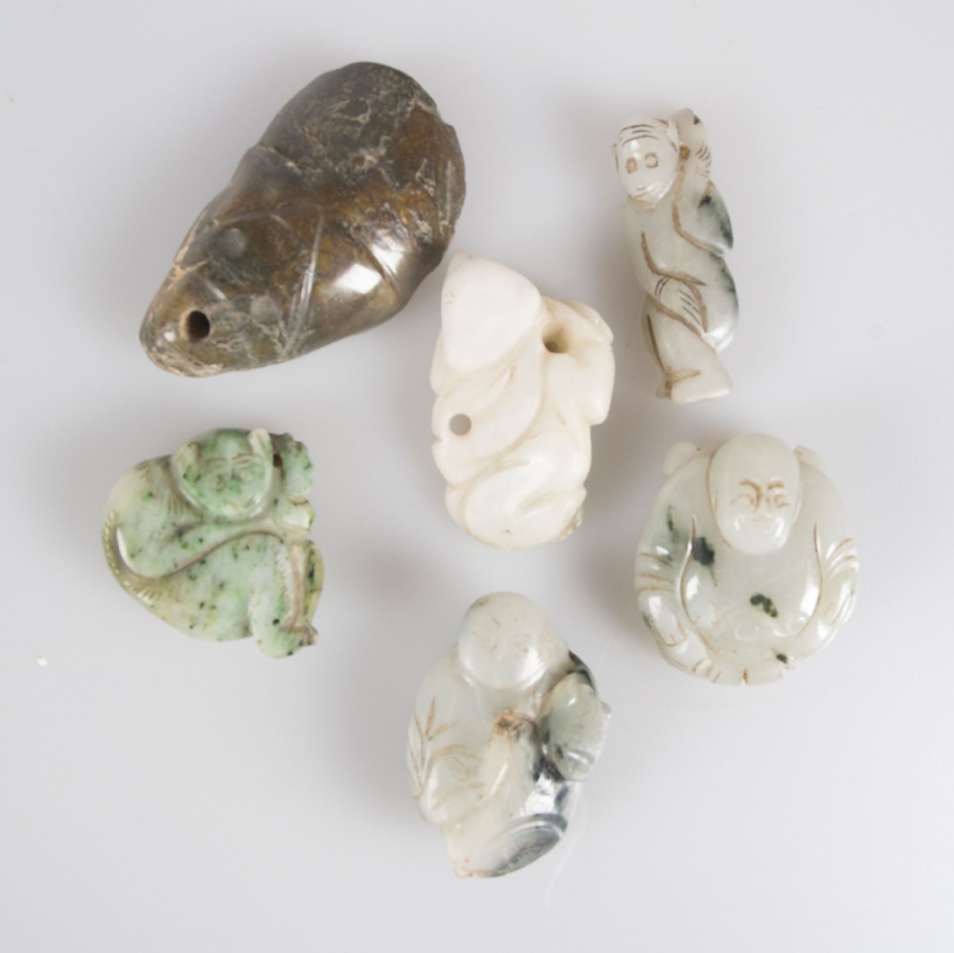 Six jade figures. 20th century. - Image 2 of 6