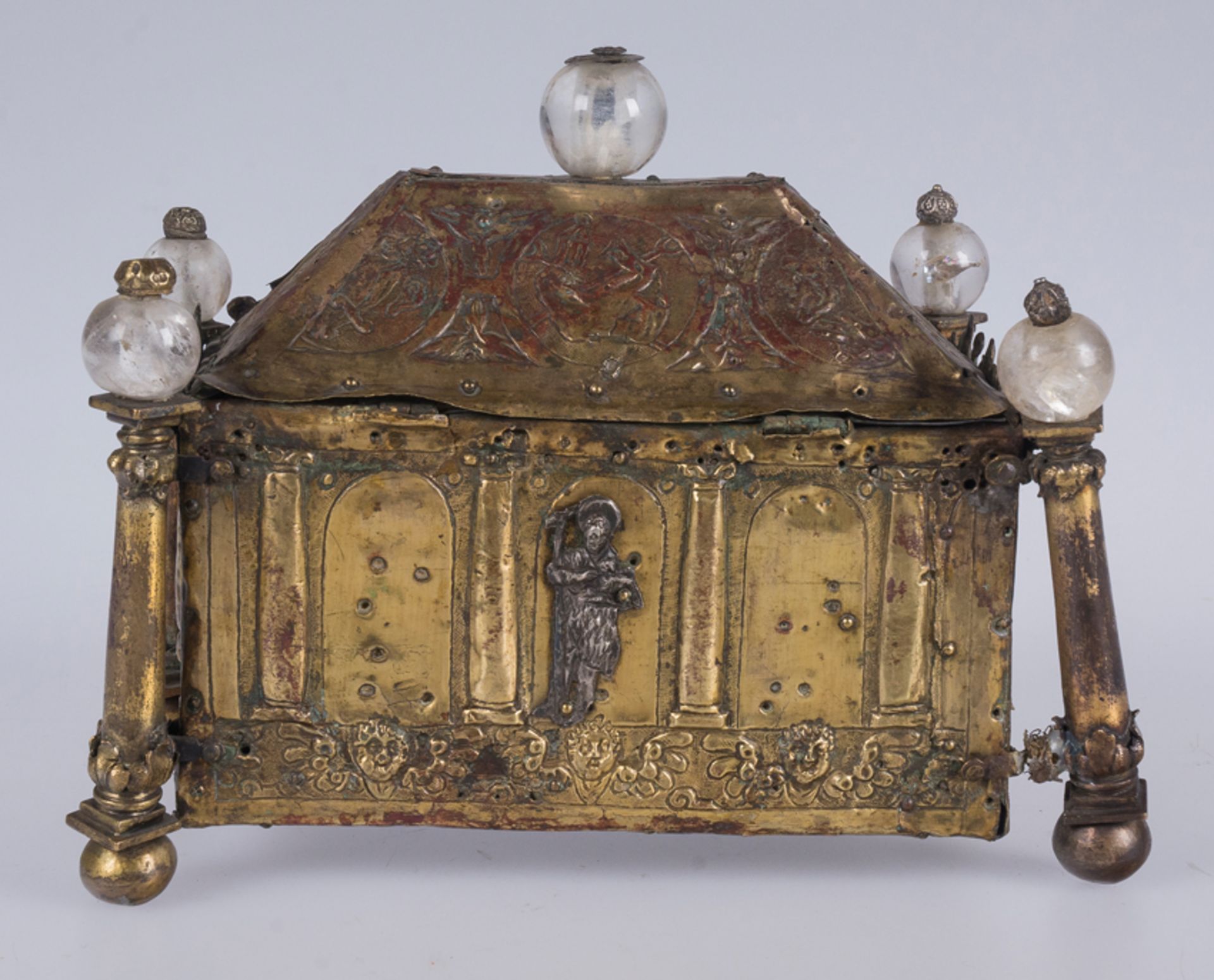 Reliquary chest in gilded copper with silver applications and rock crystal spheres. Italy. Possibly - Image 8 of 12