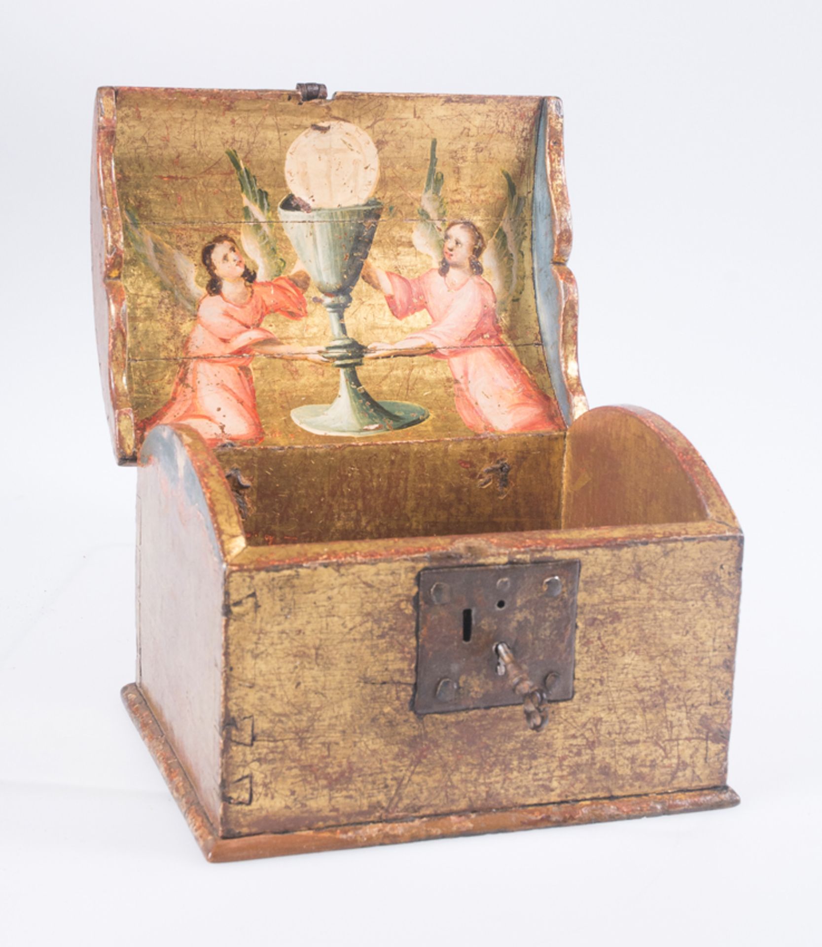 Golden and polychrome carved wood Eucharistic chest with iron fittings.Lluçanès.Catalonia. 16th cent - Image 6 of 10