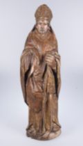 "Bishop". Carved and polychromed wooden sculpture. Hispano-Flemish School. Late 15th century.