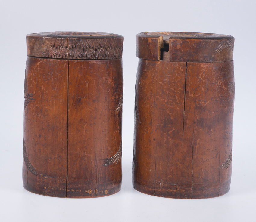 Pair of carved wooden jars for paintbrushes. China.19th century. - Image 5 of 6