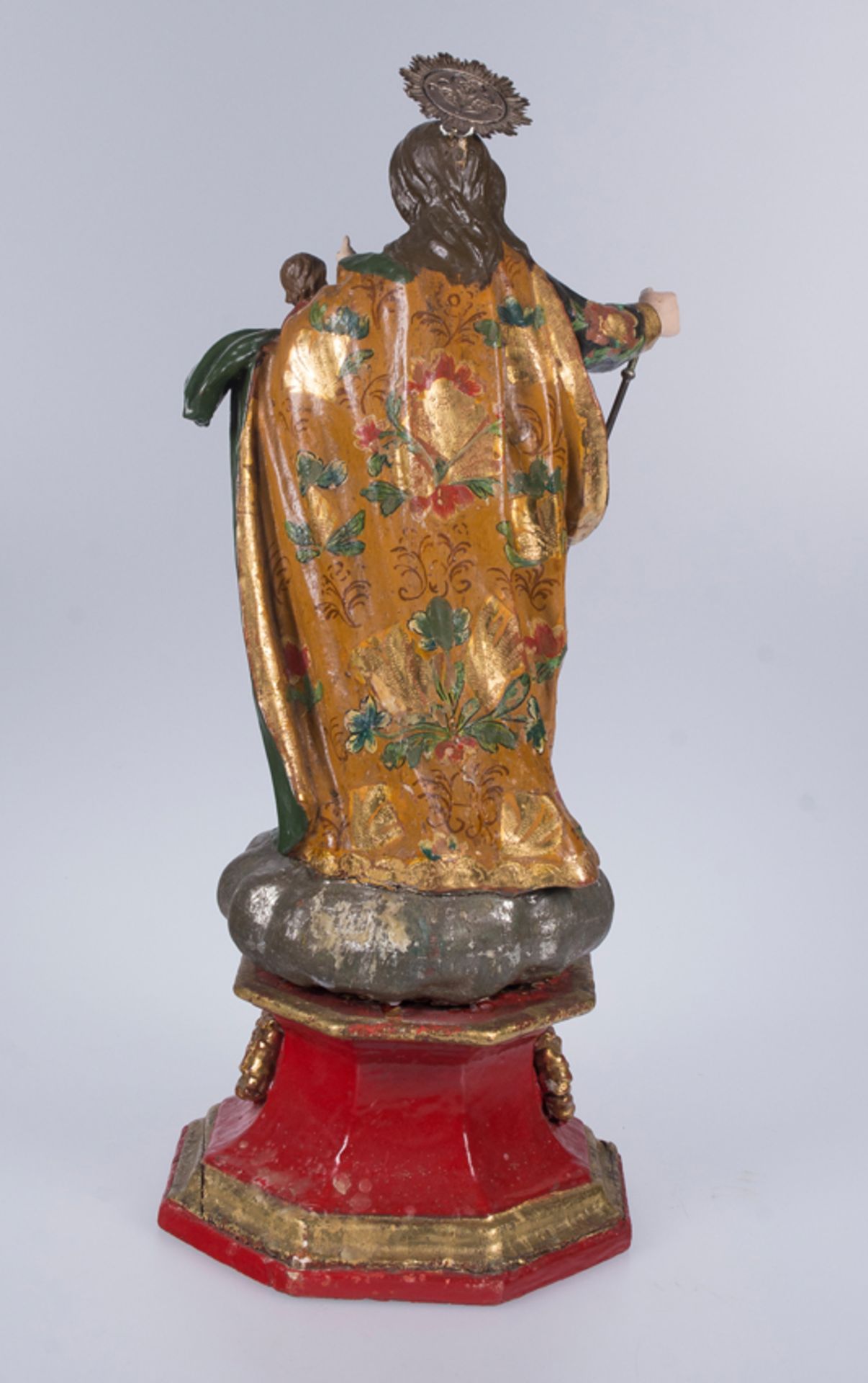 Carved, polychromed, gilded and silvered wooden sculpture. Colonial School. 18th century. - Image 11 of 11