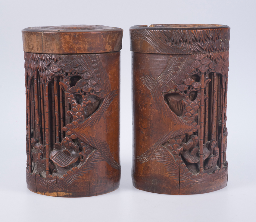 Pair of carved wooden jars for paintbrushes. China.19th century. - Image 4 of 6