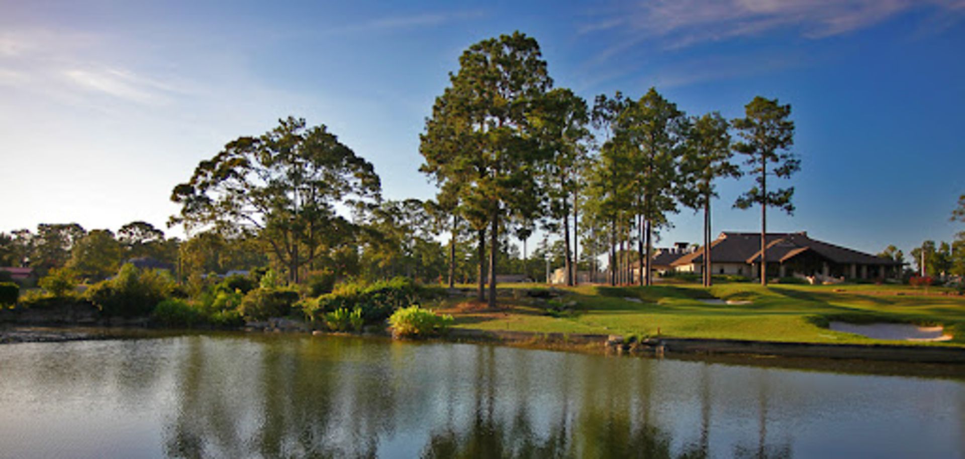 Build your Getaway Home in this East Texas Recreational Community!