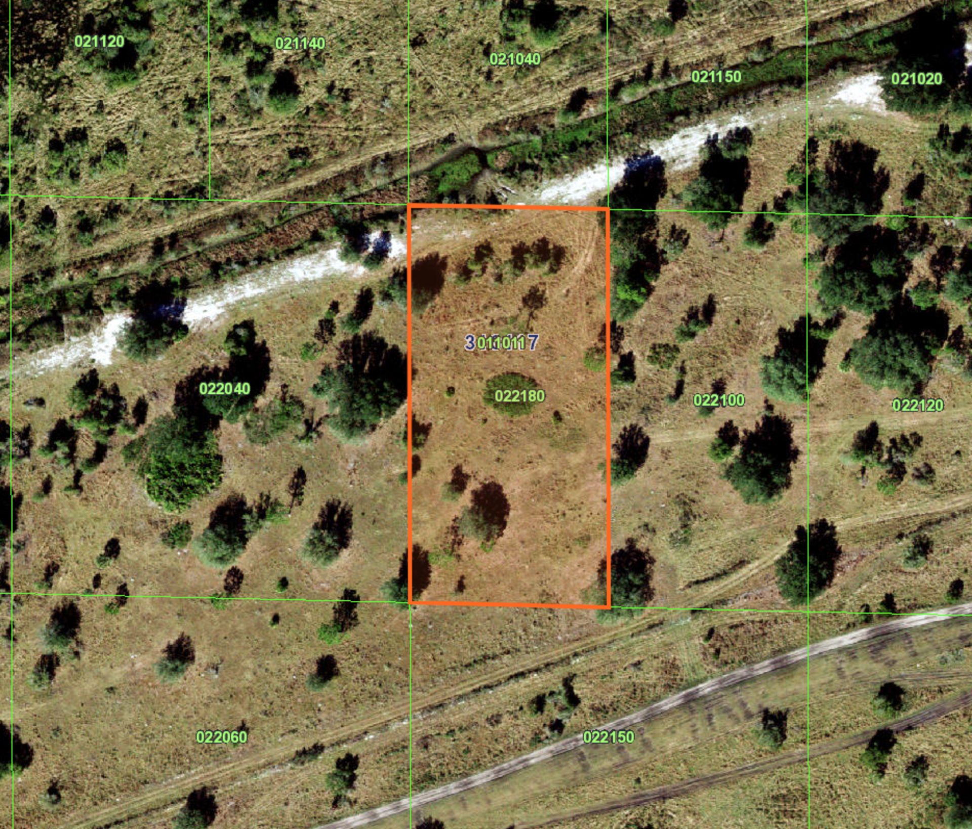 Reel-In this "Over an Acre Lot" in Polk County, "The Heart of Central Florida"! - Image 2 of 8