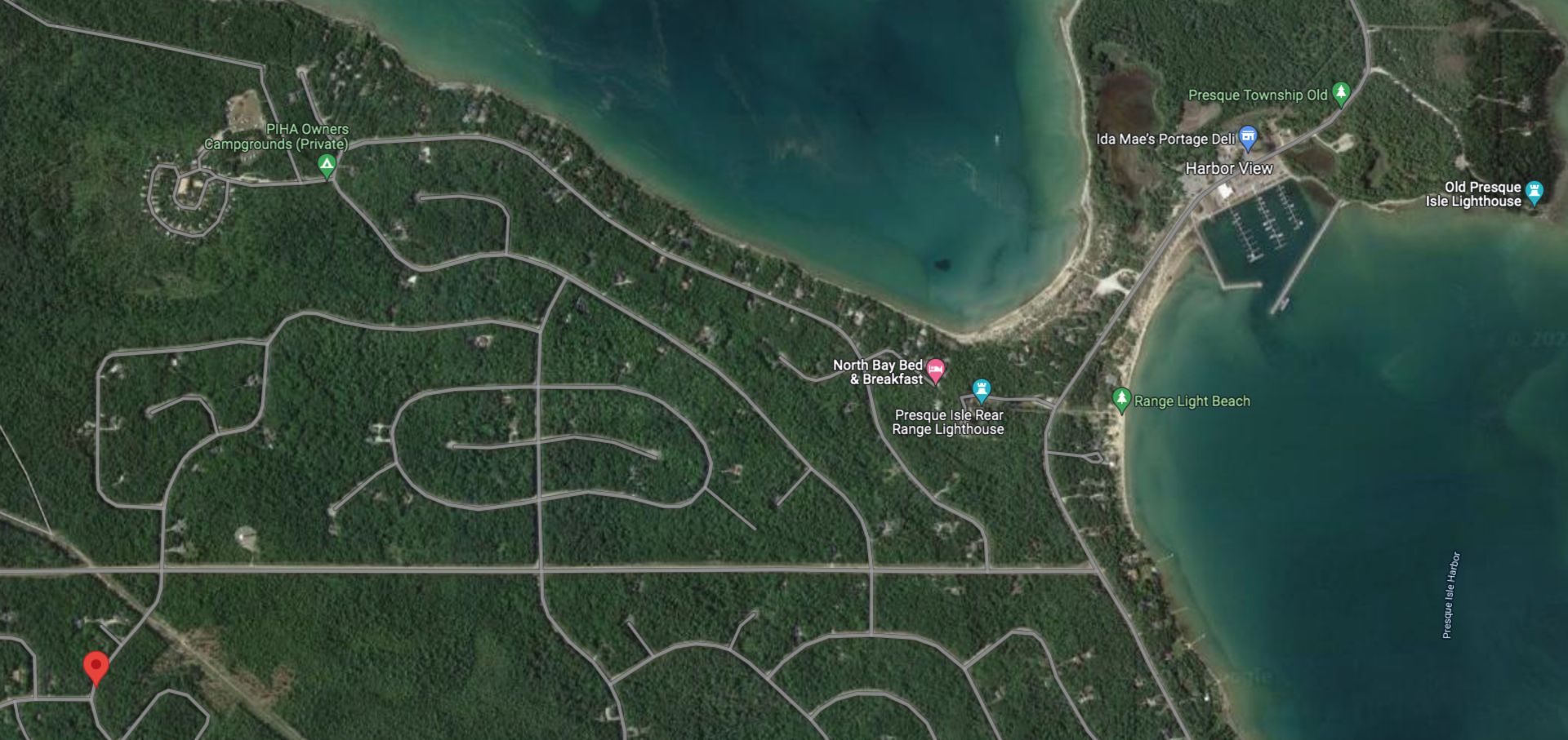 Enjoy this Four Seasons Recreational Community in Presque Isle Harbor, Michigan! - Image 6 of 12