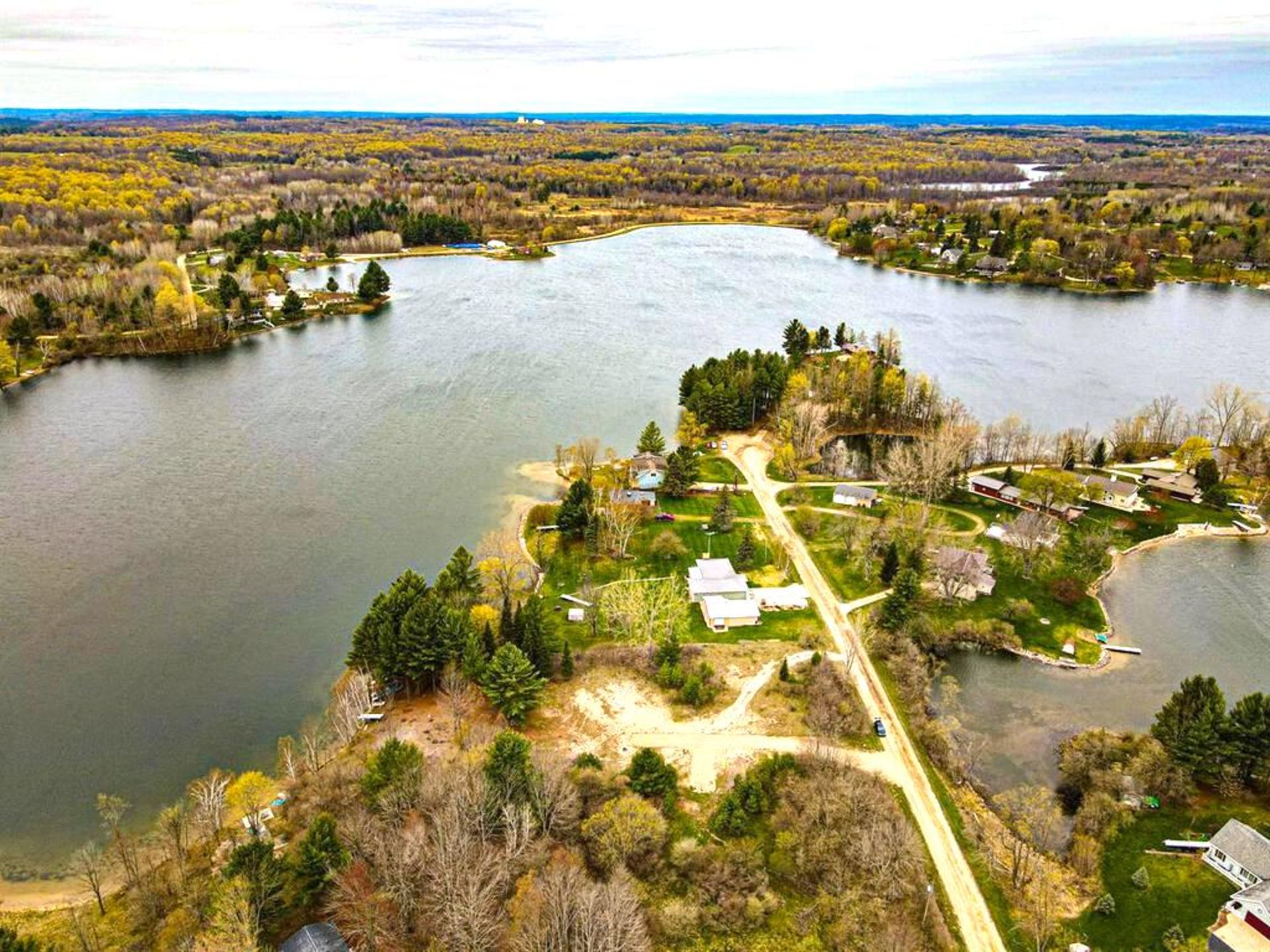 1.3 Acres in the Lake Miramichi Community in Osceola County, Michigan!