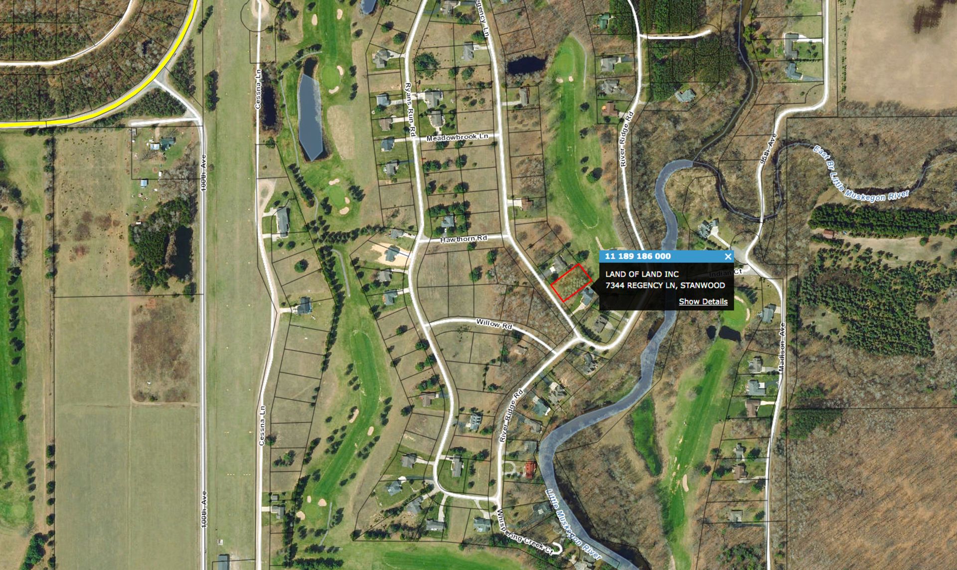 Surrounded by a Golf Course, Lakes, and Scenic Beauty in Mecosta County, Michigan!