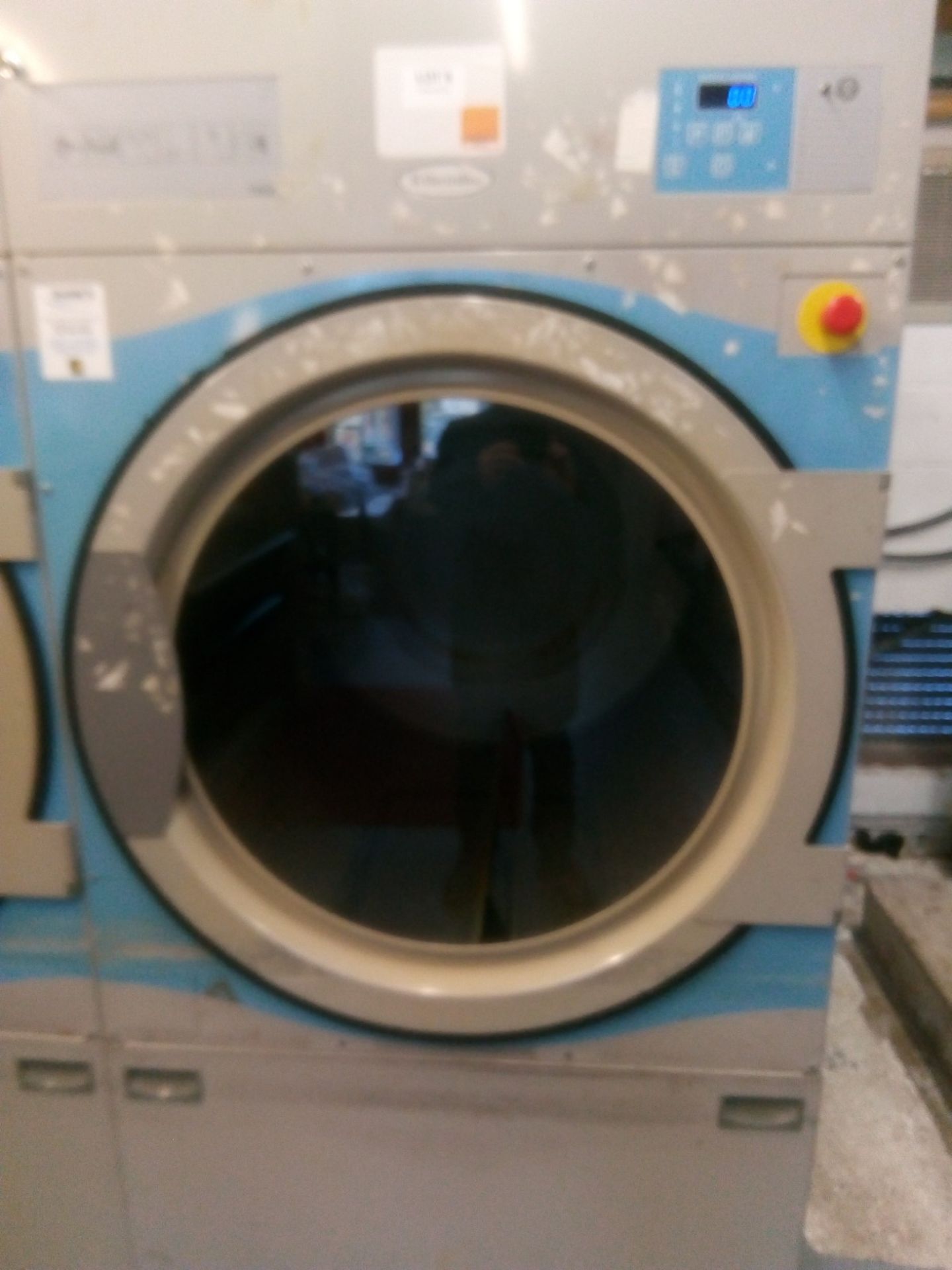 ELECTROLUX T4650 commercial dryer. Serial no. 60750/0100156